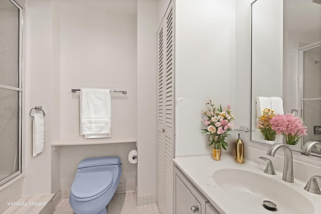 Brookline, Massachusetts, 02446, United States, 2 Bedrooms Bedrooms, ,2 BathroomsBathrooms,Residential,For Sale,1920109
