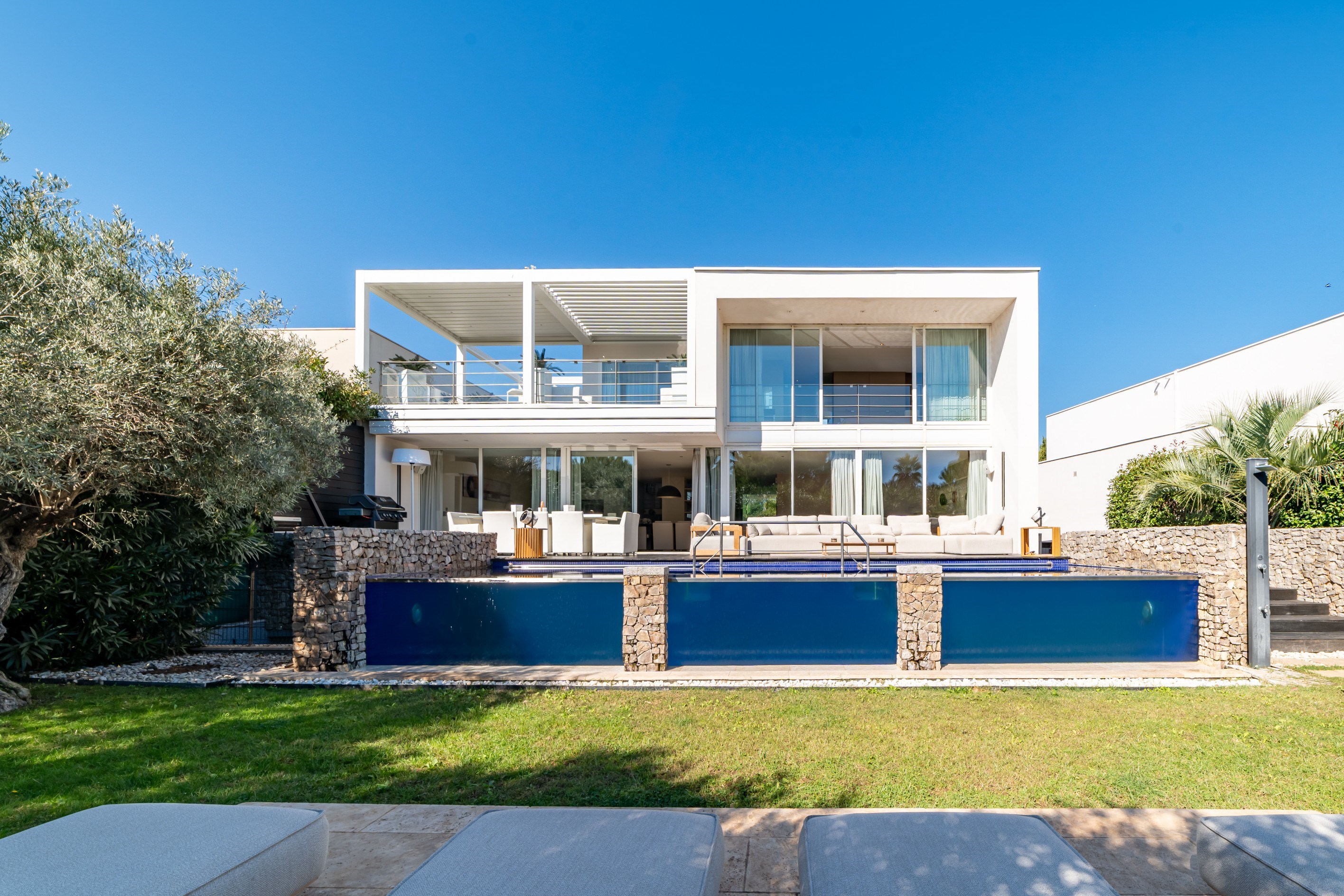  Elegance and transparency are the watchwords of this resolutely contemporary vi… - 物件實景