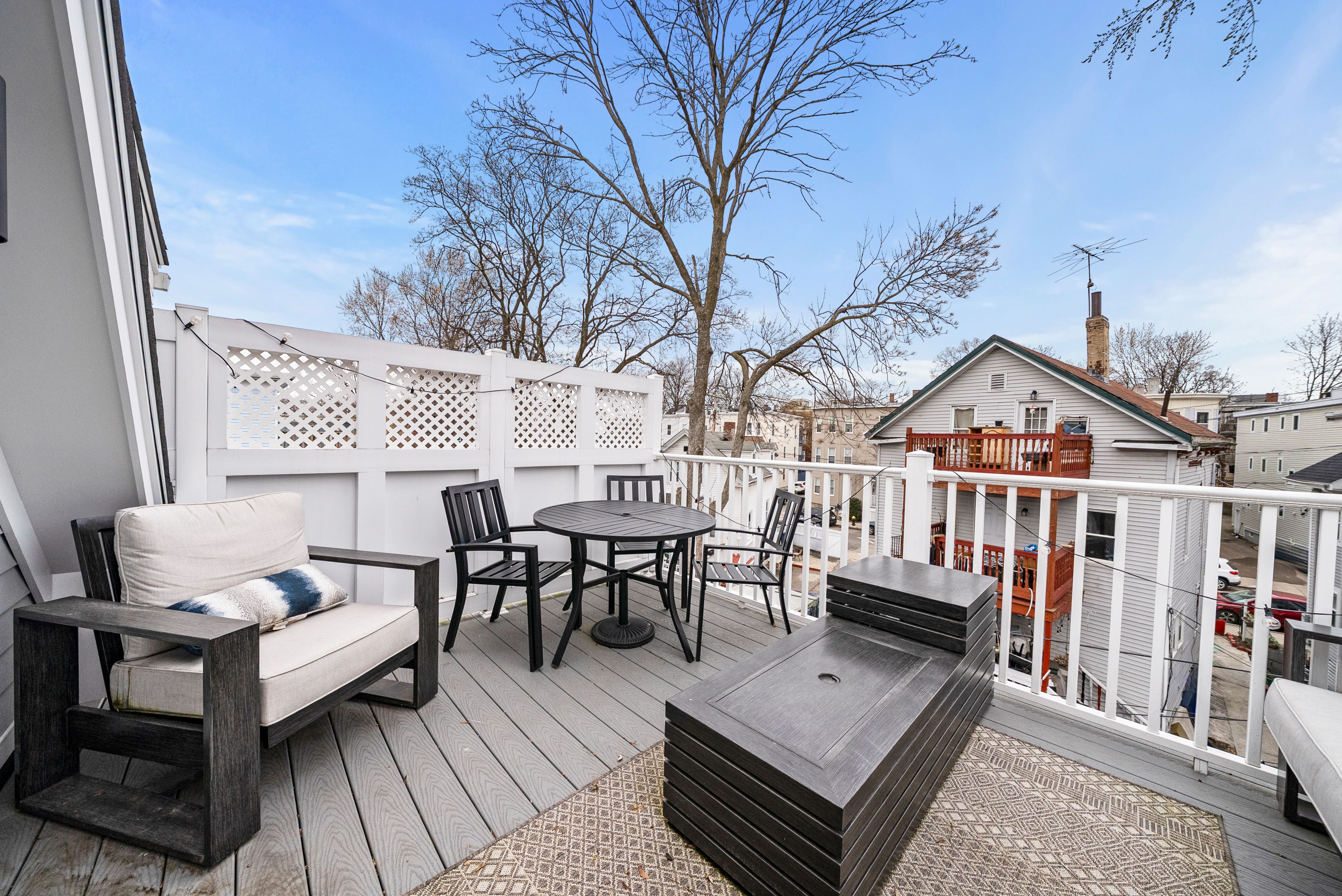  12-14 Porter St, Boston, MA, 02130 - 物件實景