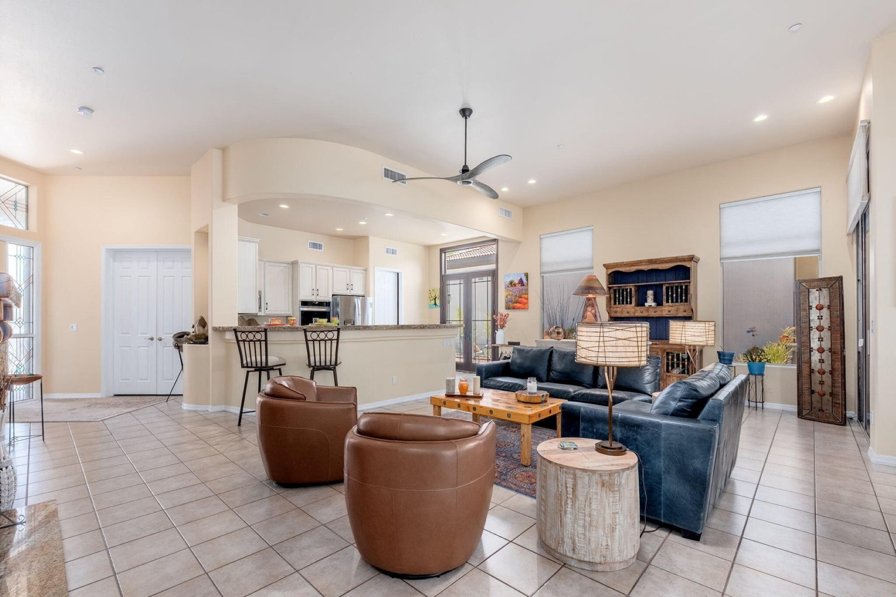  15618 E Cactus Drive  Fountain Hills, AZ - 物件實景