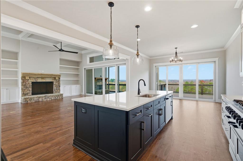 Gainesville, Georgia, 30506, United States, 4 Bedrooms Bedrooms, ,5 BathroomsBathrooms,Residential,For Sale,2008564