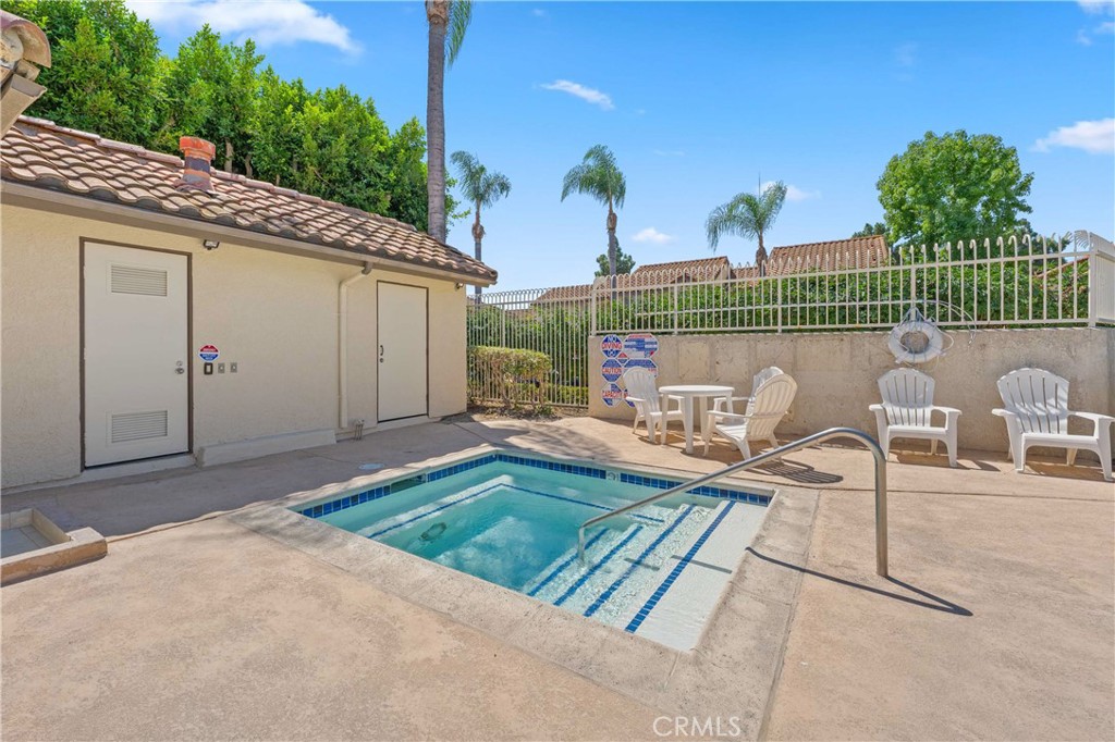 Mission Viejo, California, 92691, United States, 2 Bedrooms Bedrooms, ,2 BathroomsBathrooms,Residential,For Sale,1934663