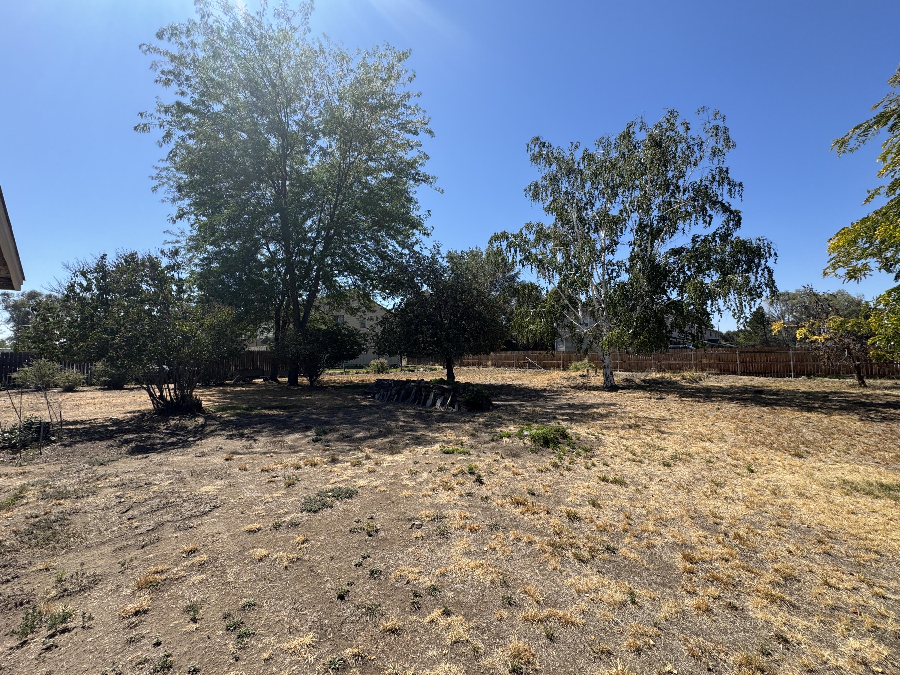 Redmond, Oregon, 97756, United States, 2 Bedrooms Bedrooms, ,1 BathroomBathrooms,Residential,For Sale,2008115