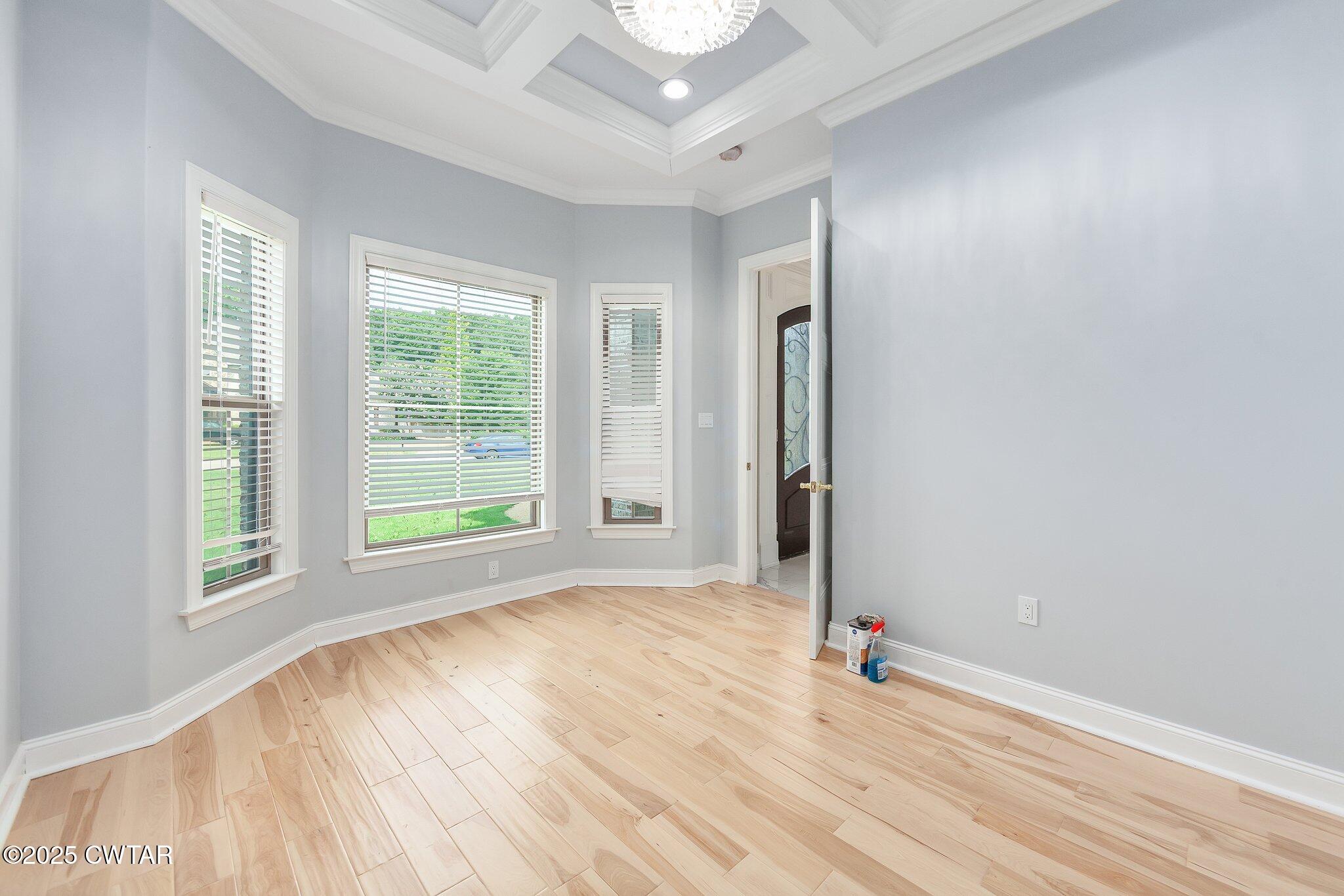 Jackson, Tennessee, 38305, United States, 5 Bedrooms Bedrooms, ,4 BathroomsBathrooms,Residential,For Sale,1868801