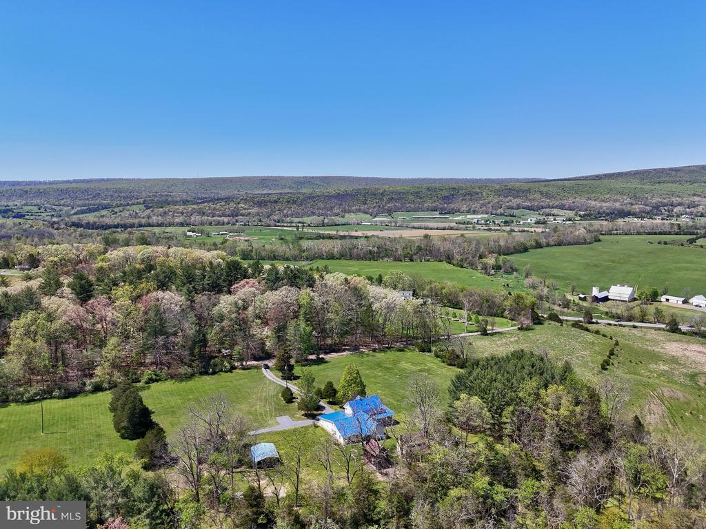 Wardensville, West Virginia, 26851, United States, 3 Bedrooms Bedrooms, ,1 BathroomBathrooms,Residential,For Sale,1936934