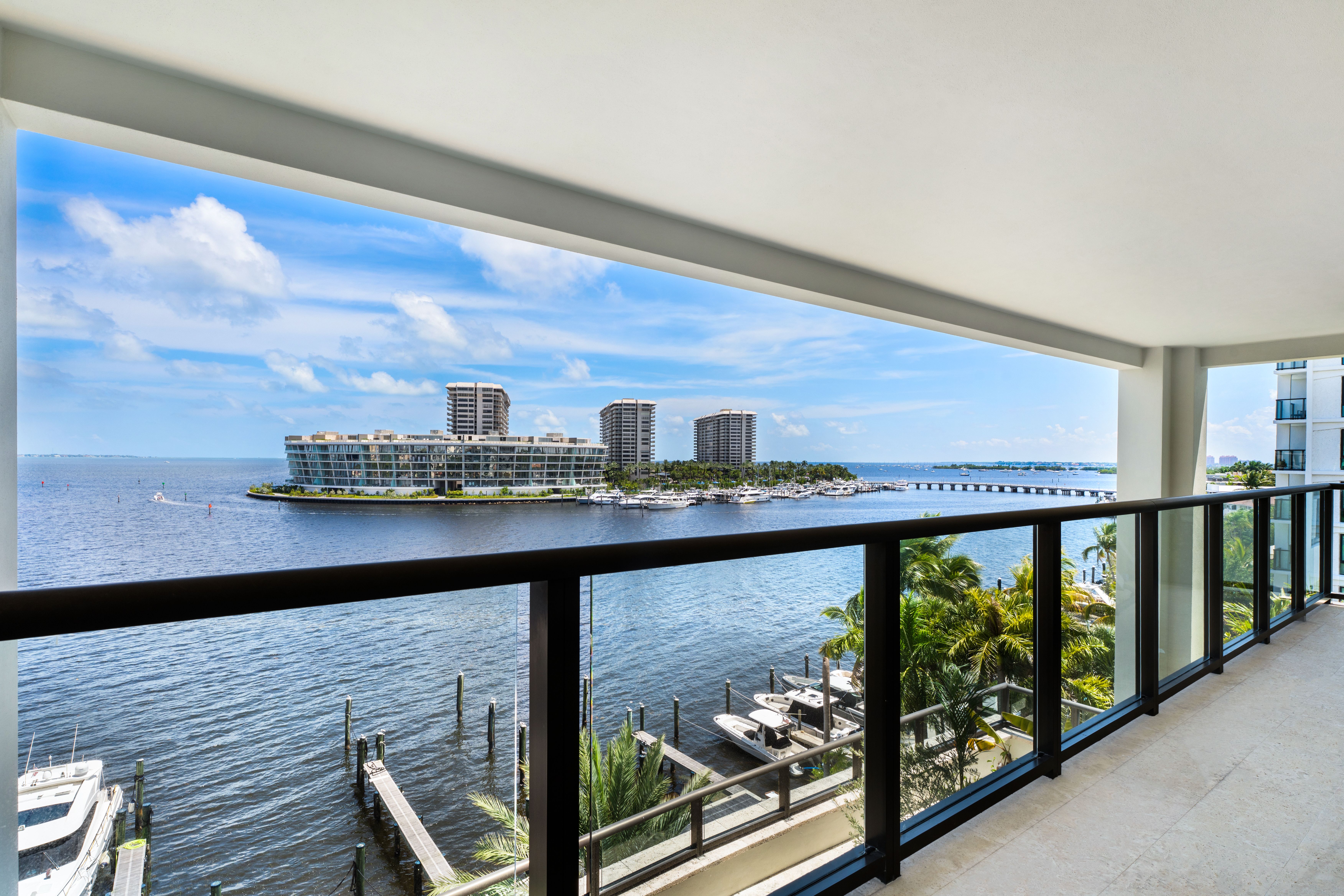  3535 Hiawatha Ave, Miami, FL, 33133 - 物件實景