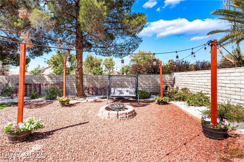 North Las Vegas, Nevada, 89031, United States, 3 Bedrooms Bedrooms, ,2 BathroomsBathrooms,Residential,For Sale,1920632