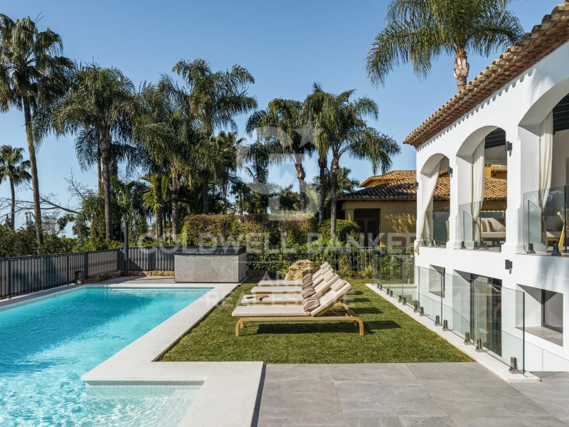 Marbella, Andalusia, ES, 5 Bedrooms Bedrooms, ,5 BathroomsBathrooms,Residential,For Sale,1768060