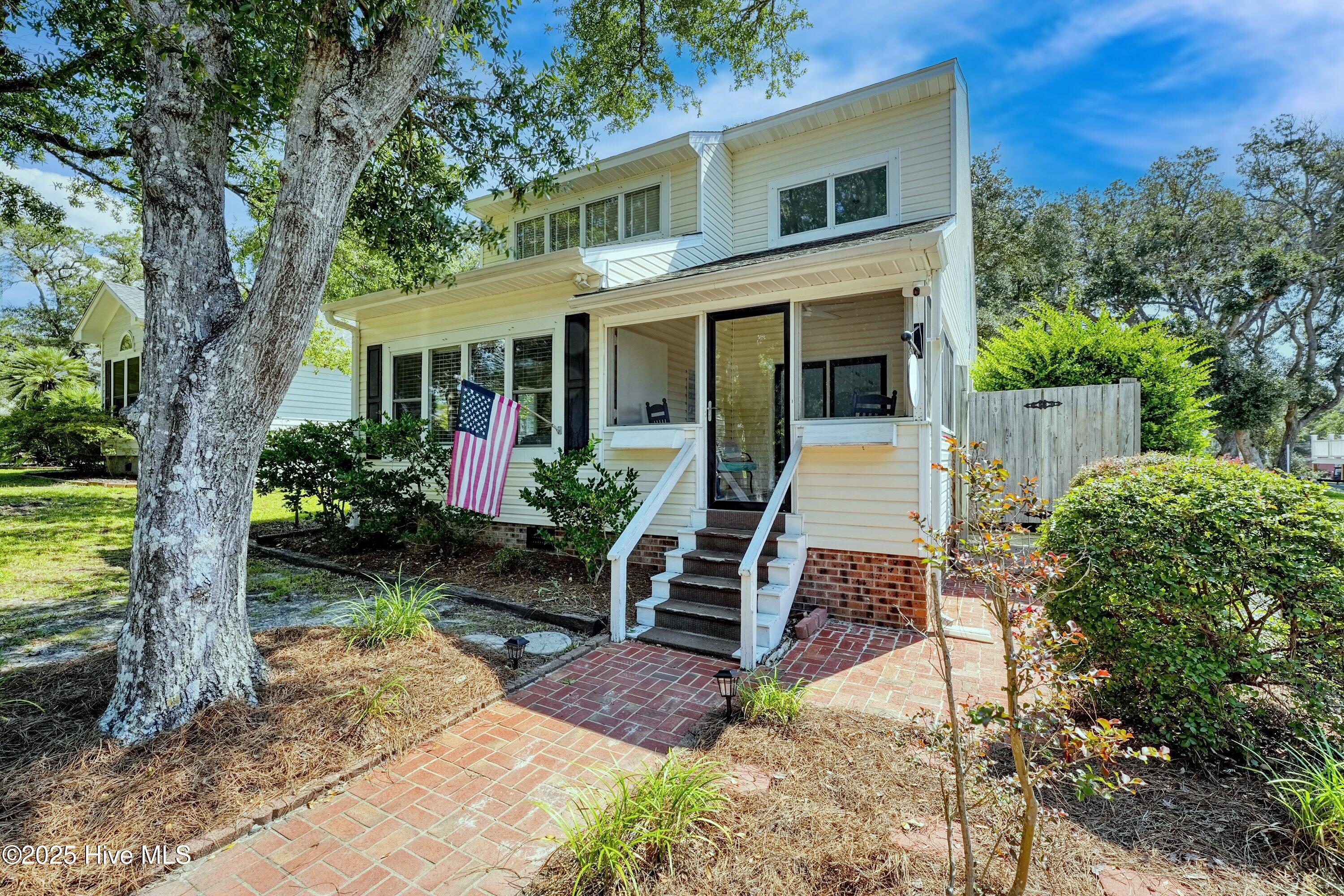 Oak Island, North Carolina, 28465, United States, 4 Bedrooms Bedrooms, ,3 BathroomsBathrooms,Residential,For Sale,2010058
