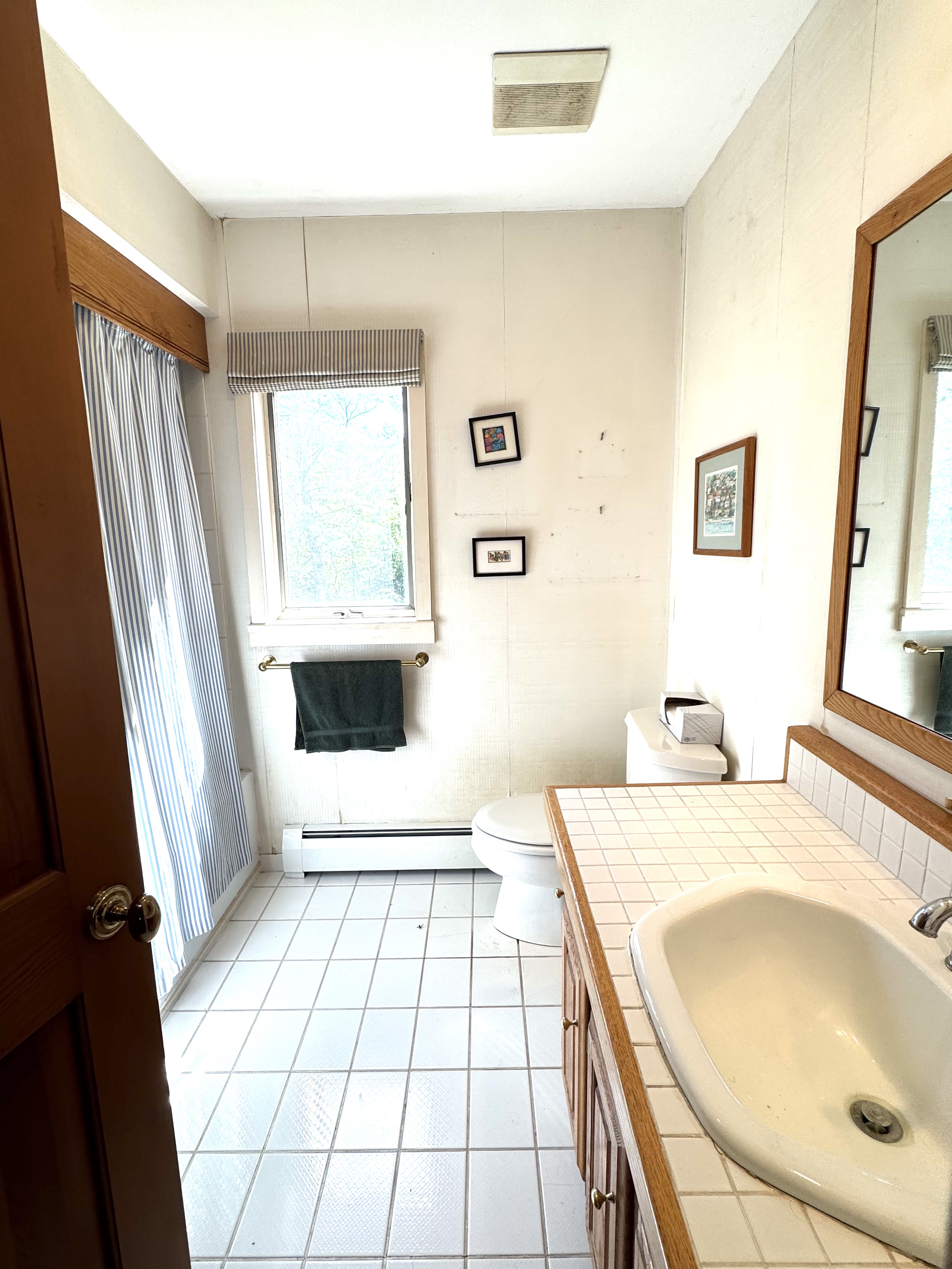 Greenville, New York, 12083, United States, 4 Bedrooms Bedrooms, ,4 BathroomsBathrooms,Residential,For Sale,1928257