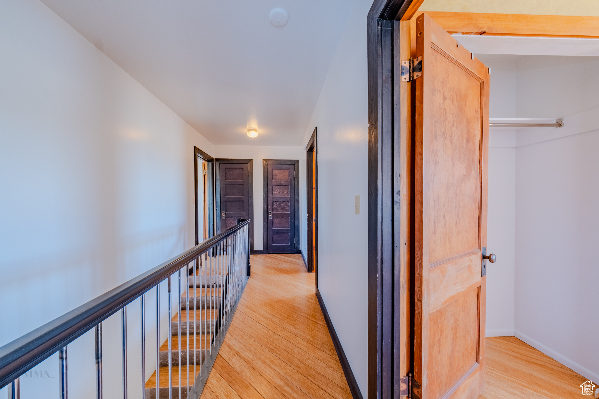Kanab, Utah, 84741, United States, 4 Bedrooms Bedrooms, ,3 BathroomsBathrooms,Residential,For Sale,1908658