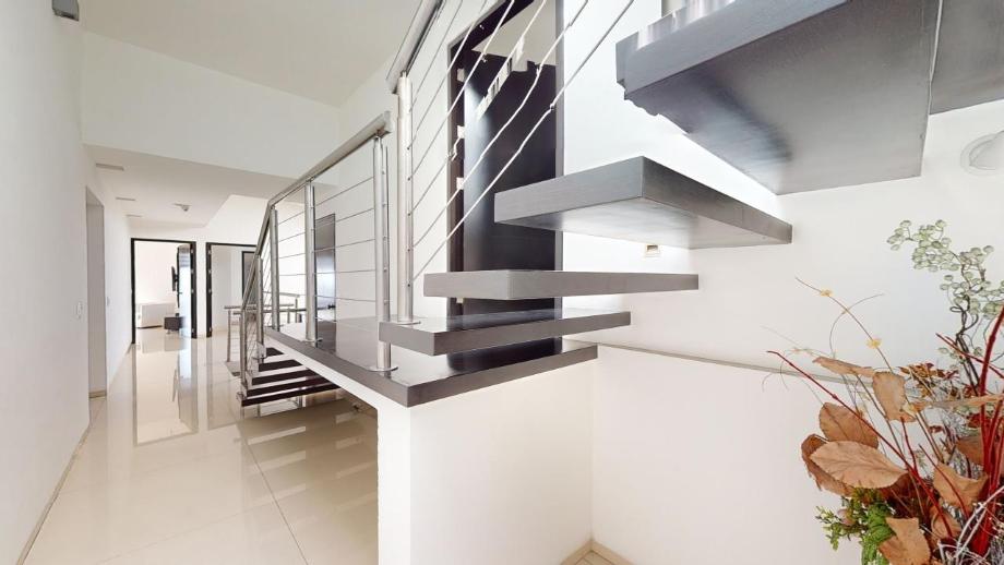 Naucalpan de Juárez, Estado de méxico, 53283, Mexico, 4 Bedrooms Bedrooms, ,4 BathroomsBathrooms,Residential,For Sale,1694568