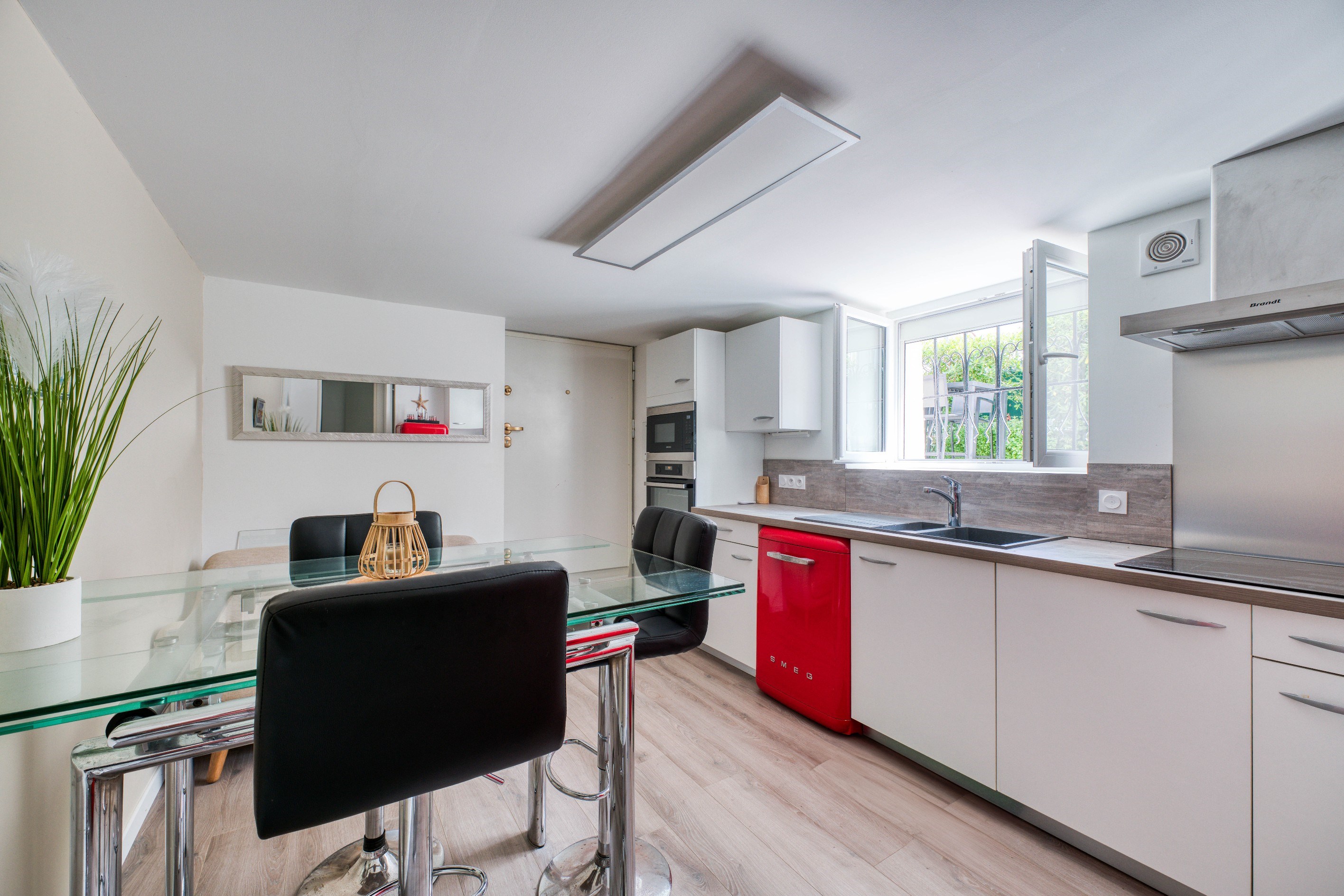  SUPERB SEASIDE VILLA 50 M FROM THE BEACH IN ROYAN PARC - 物件實景
