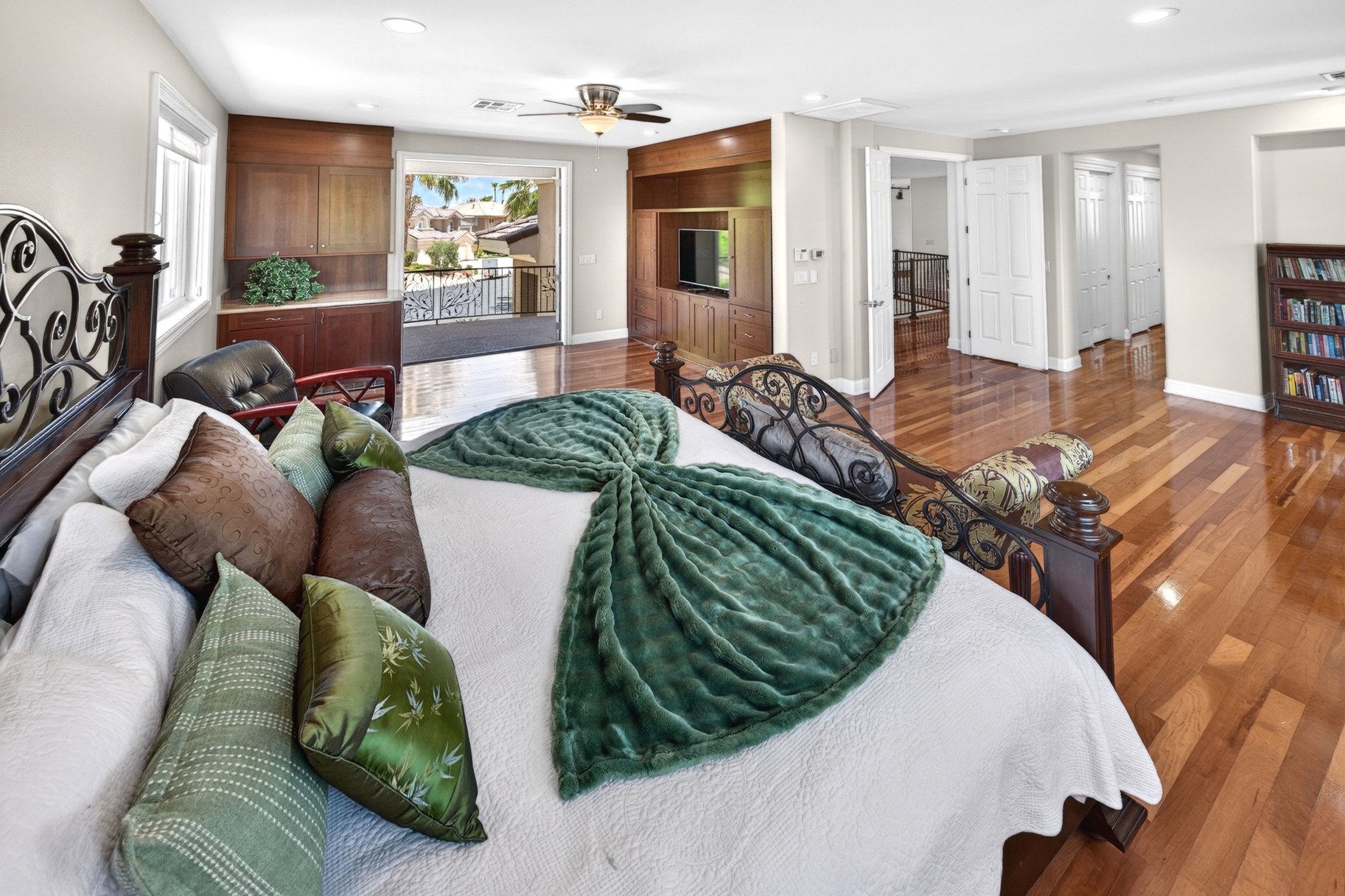  Mountain View home on Cul-de-Sac with Pool, Spa & Sport Court - 物件實景
