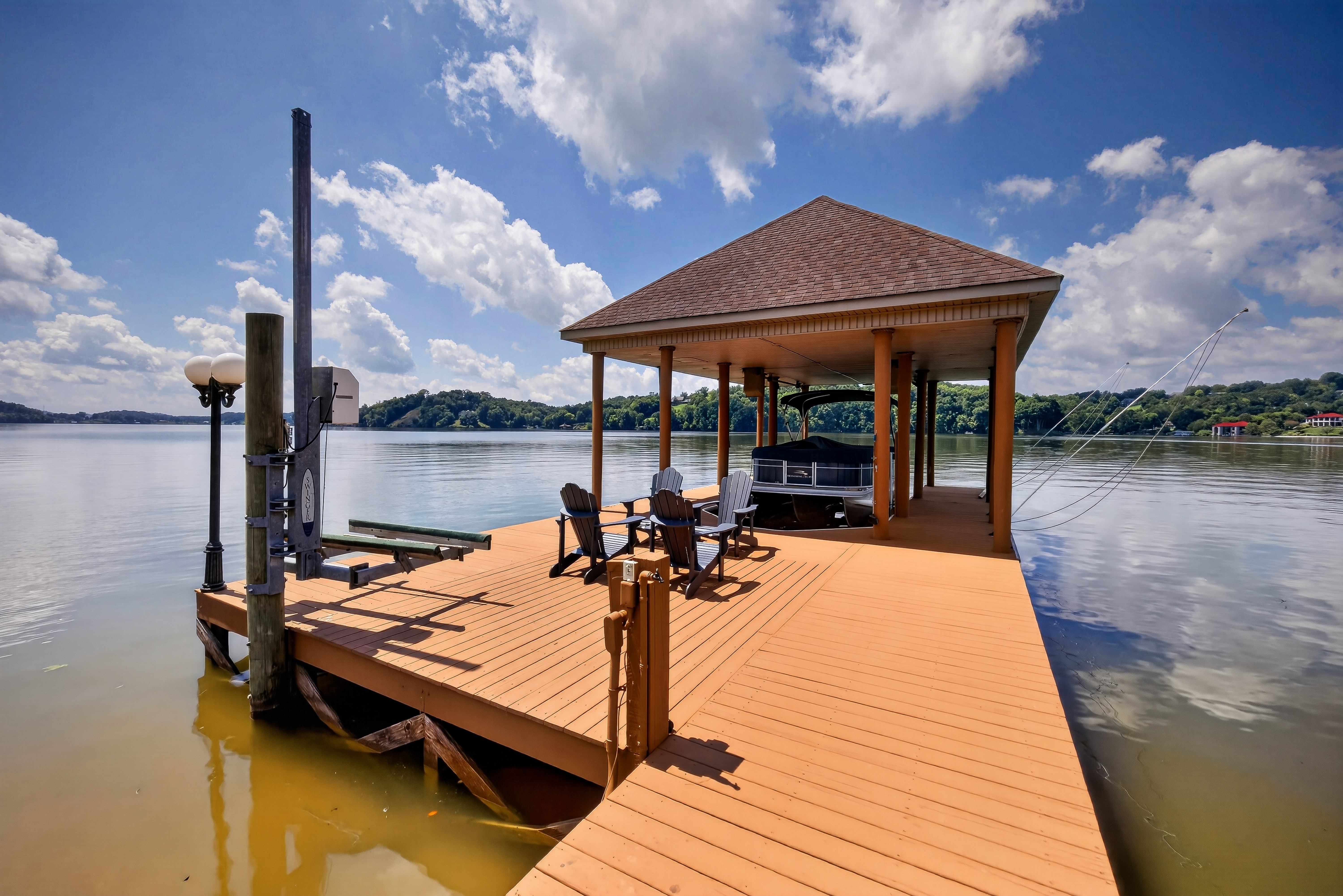  4262 Lake Meadow Way, Louisville, TN 37777 - 物件實景