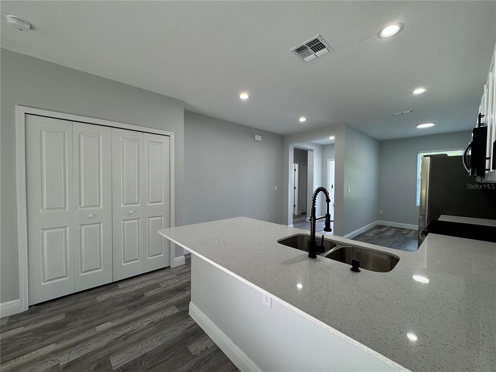 Deland, Florida, 32720, United States, 6 Bedrooms Bedrooms, ,Residential,For Sale,1898619