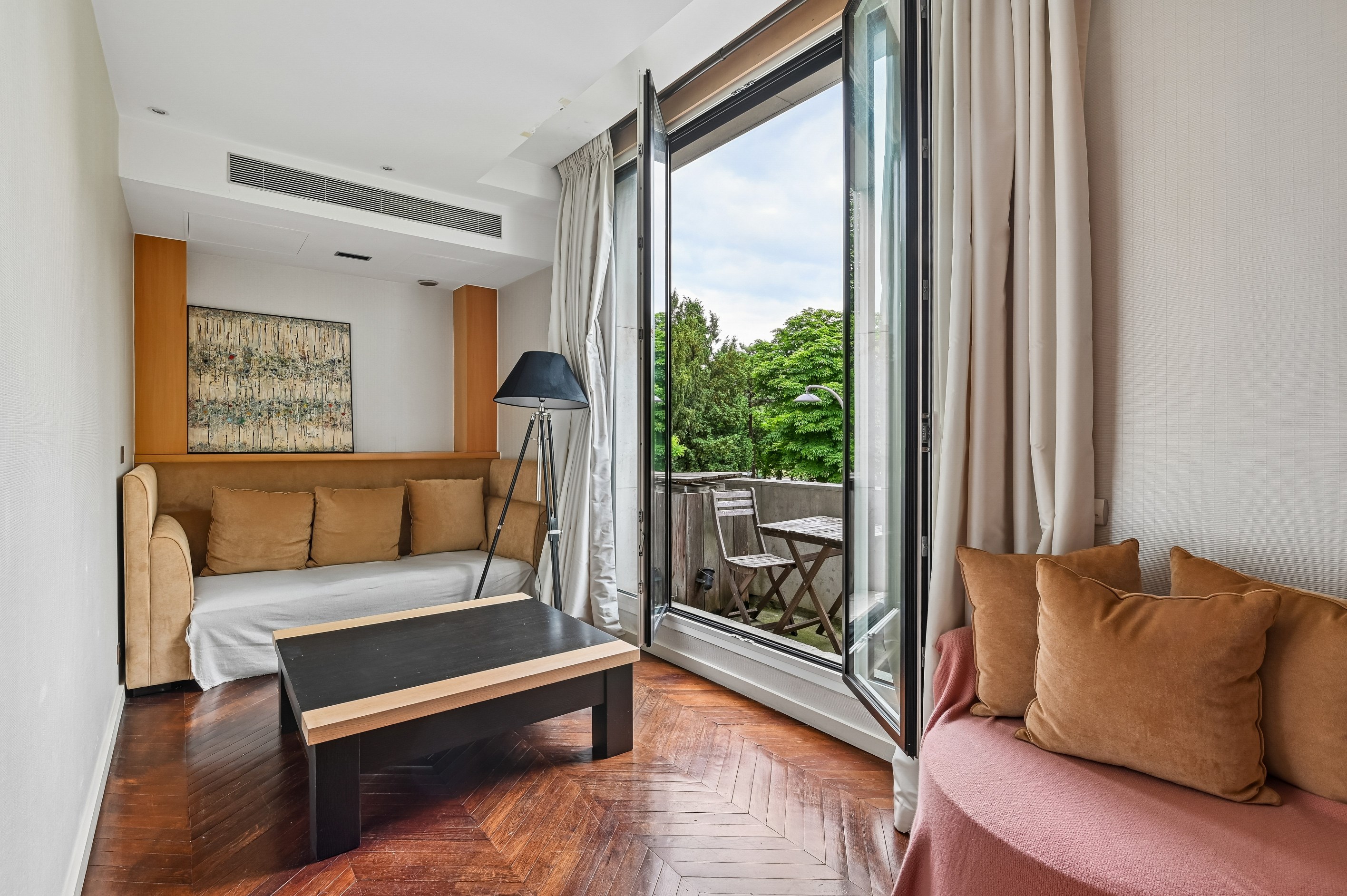  Elegant Art Deco Residence with Independent Studio and Garage - 物件實景
