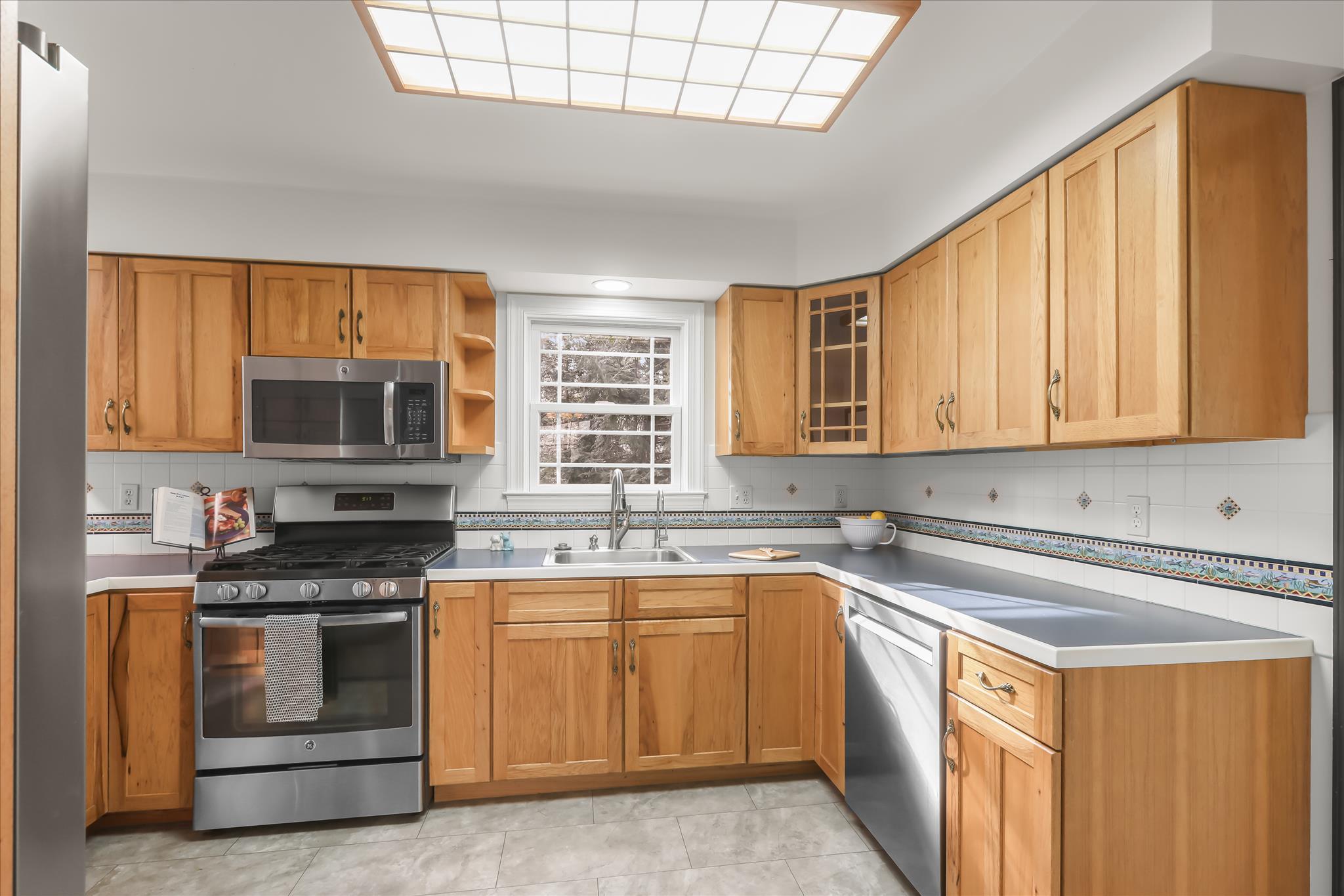  326 Edgewater Road, Pasadena, MD 21122 - 物件實景