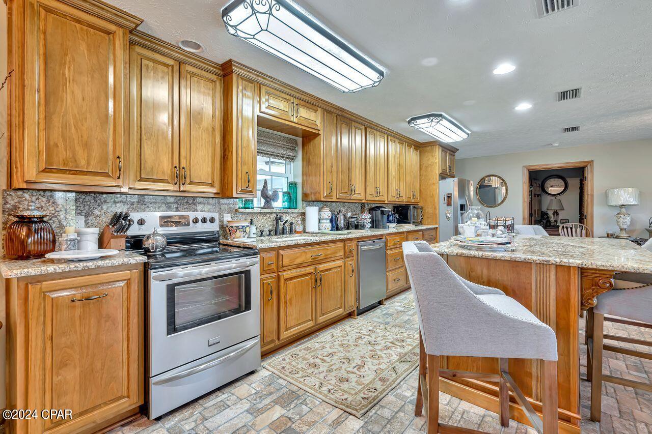 4622 Cherokee Heights Road, Panama City, Florida, 32404, United States, 9 Bedrooms Bedrooms, ,9 BathroomsBathrooms,Residential,For Sale,4622 Cherokee Heights Road,1498146