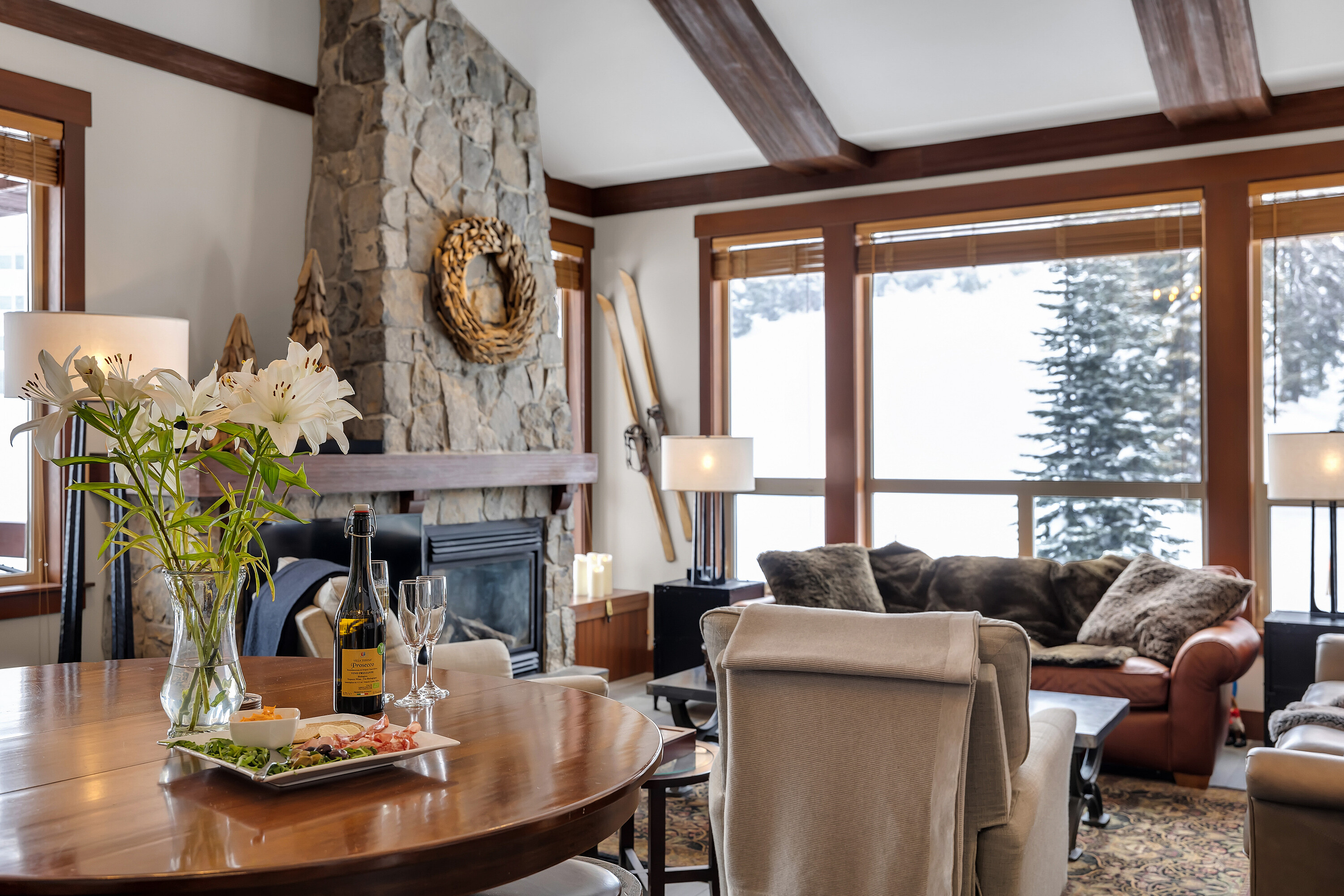  Penthouse Living at Big White - 物件實景