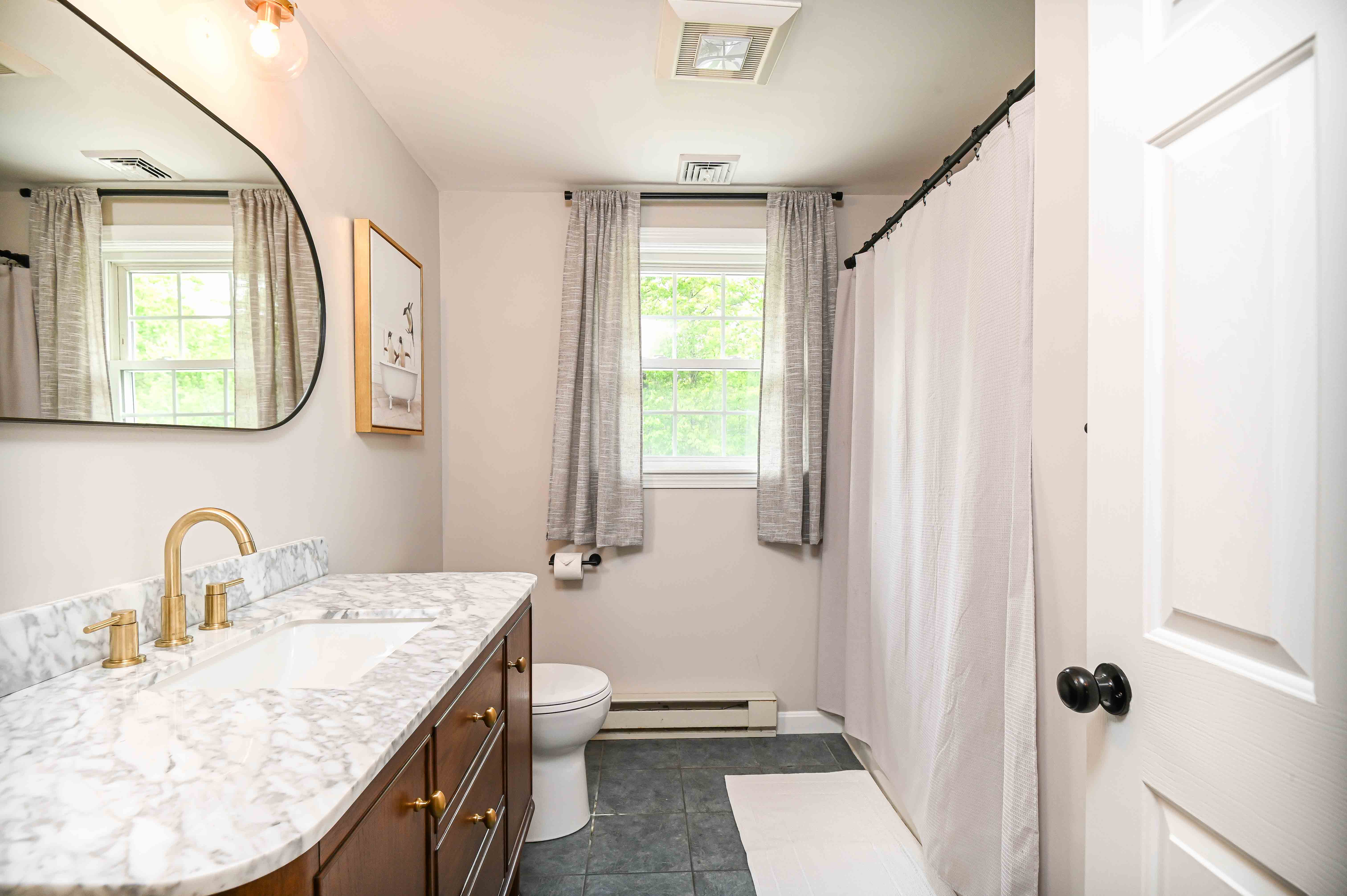 York, Maine, 03909, United States, 3 Bedrooms Bedrooms, ,3 BathroomsBathrooms,Residential,For Sale,1856750