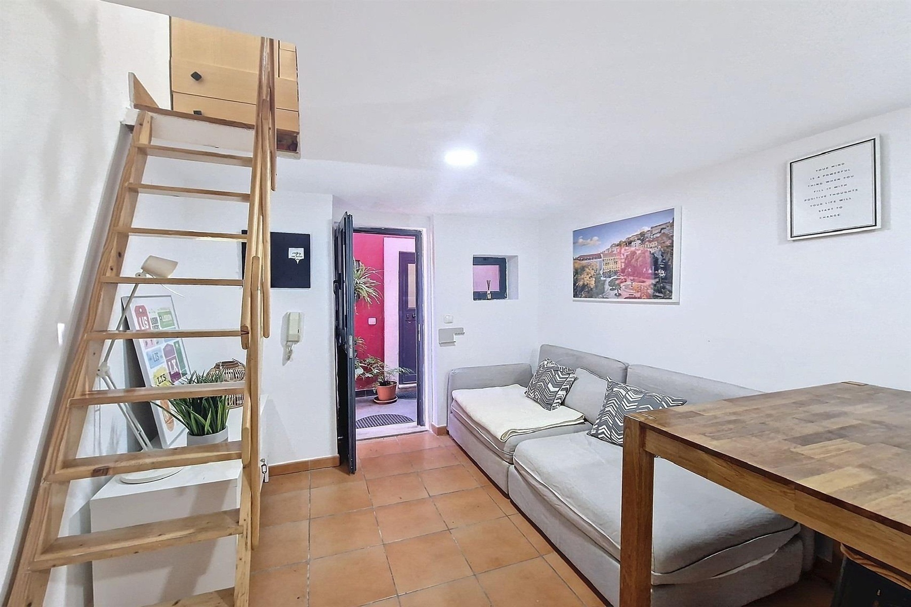  Flat, 1 bedrooms, for Sale - 物件實景