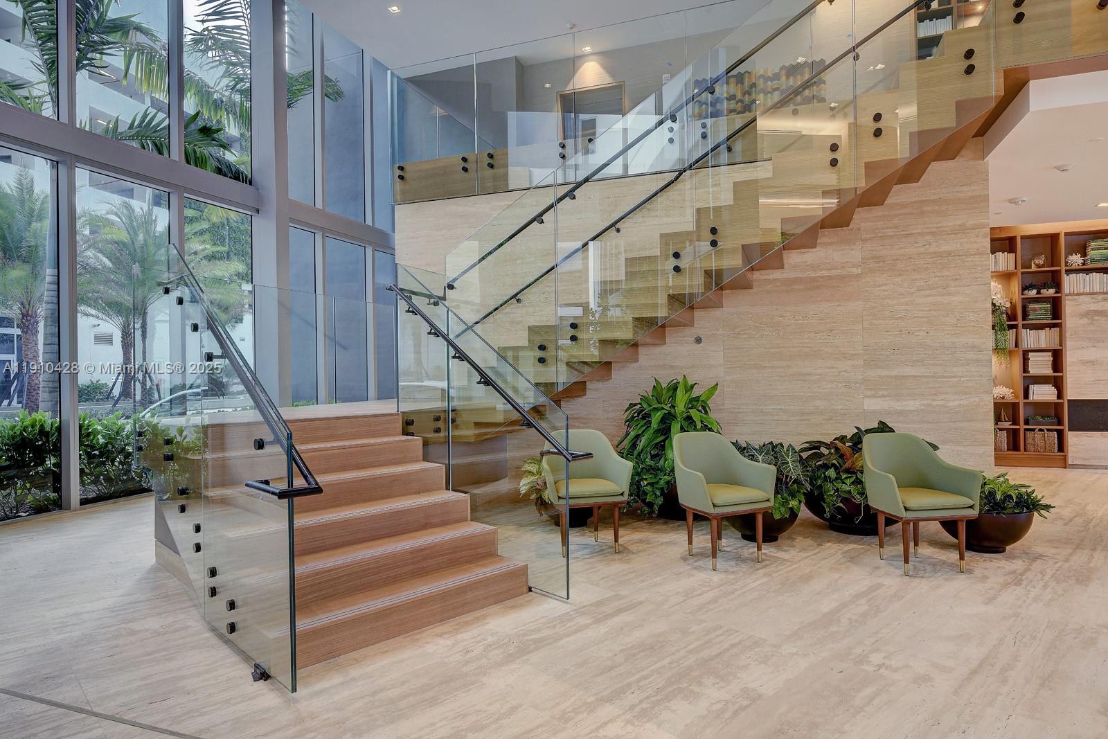 North Miami Beach, Florida, 33160, United States, 2 Bedrooms Bedrooms, ,2 BathroomsBathrooms,Residential,For Sale,1989181