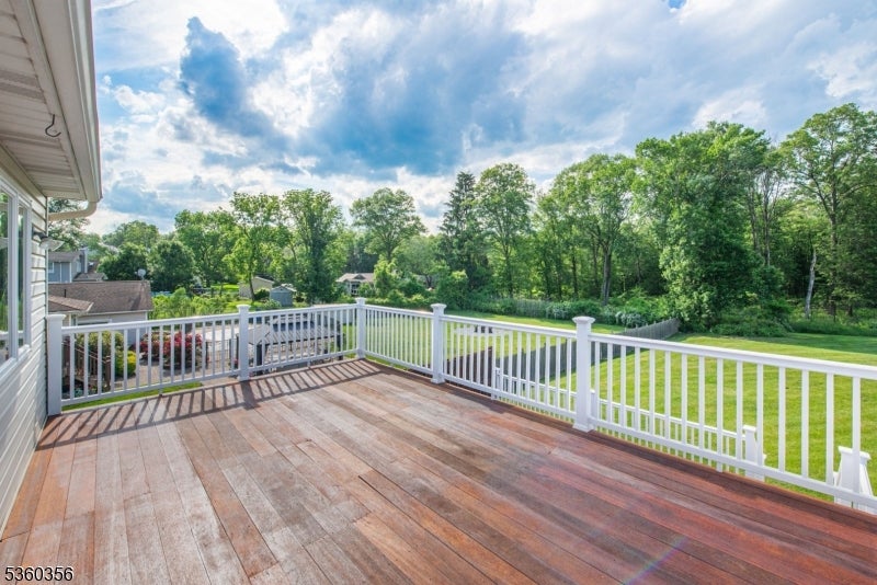 Montville Twp., New Jersey, 07082, United States, 4 Bedrooms Bedrooms, ,3 BathroomsBathrooms,Residential,For Sale,1834822