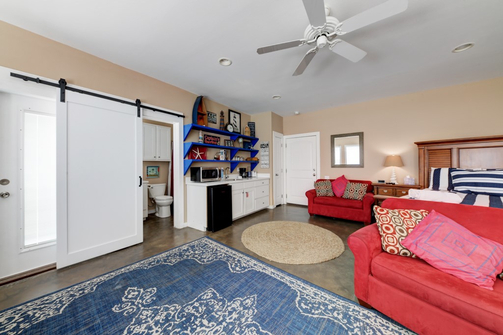 Port Aransas, Texas, 78373, United States, 4 Bedrooms Bedrooms, ,4 BathroomsBathrooms,Residential,For Sale,1837341