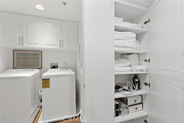 San Clemente, California, 92672, United States, 2 Bedrooms Bedrooms, ,3 BathroomsBathrooms,Residential,For Sale,1983604