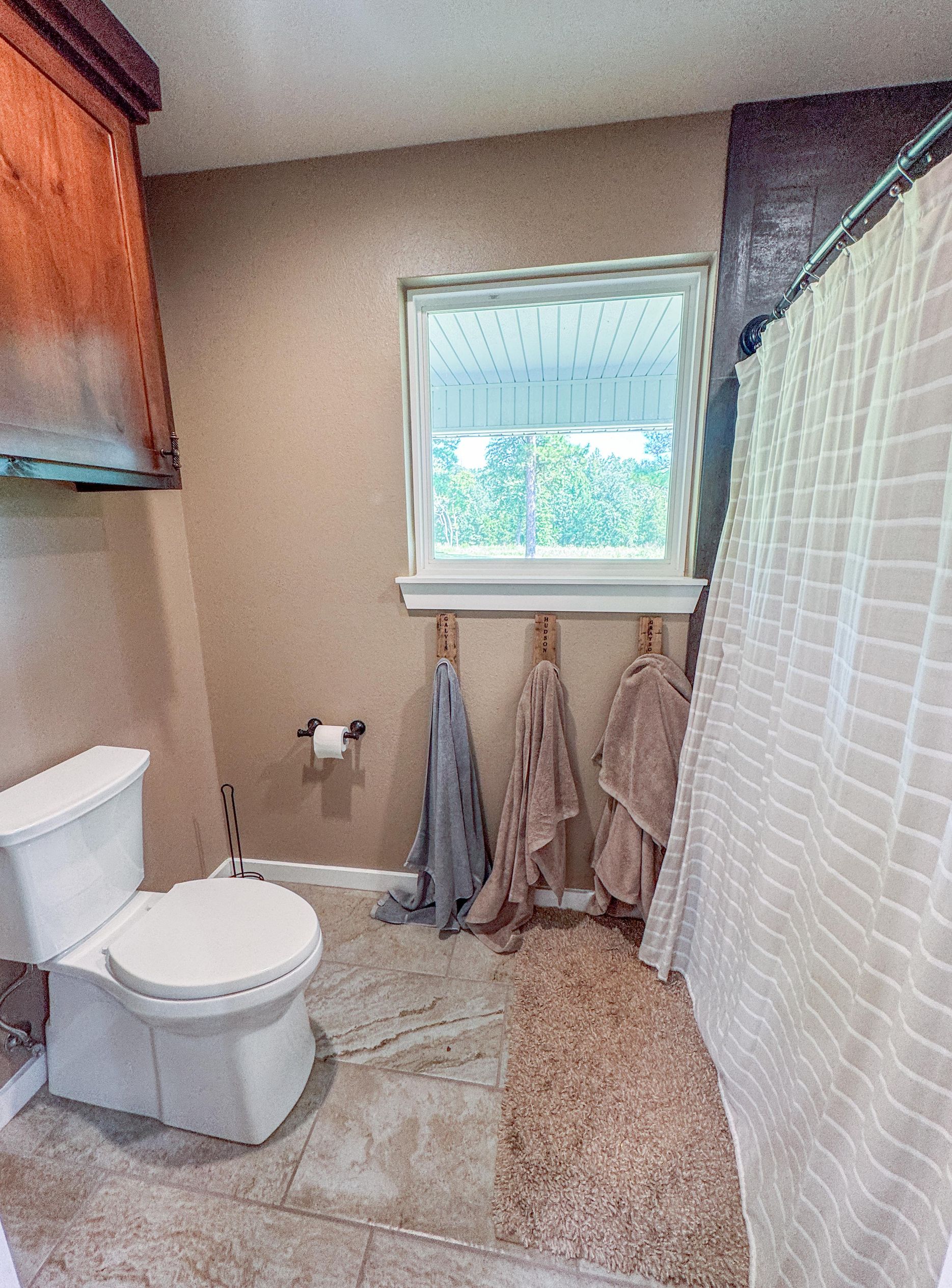 Douglassville, Texas, 75560, United States, 4 Bedrooms Bedrooms, ,3 BathroomsBathrooms,Residential,For Sale,1914297