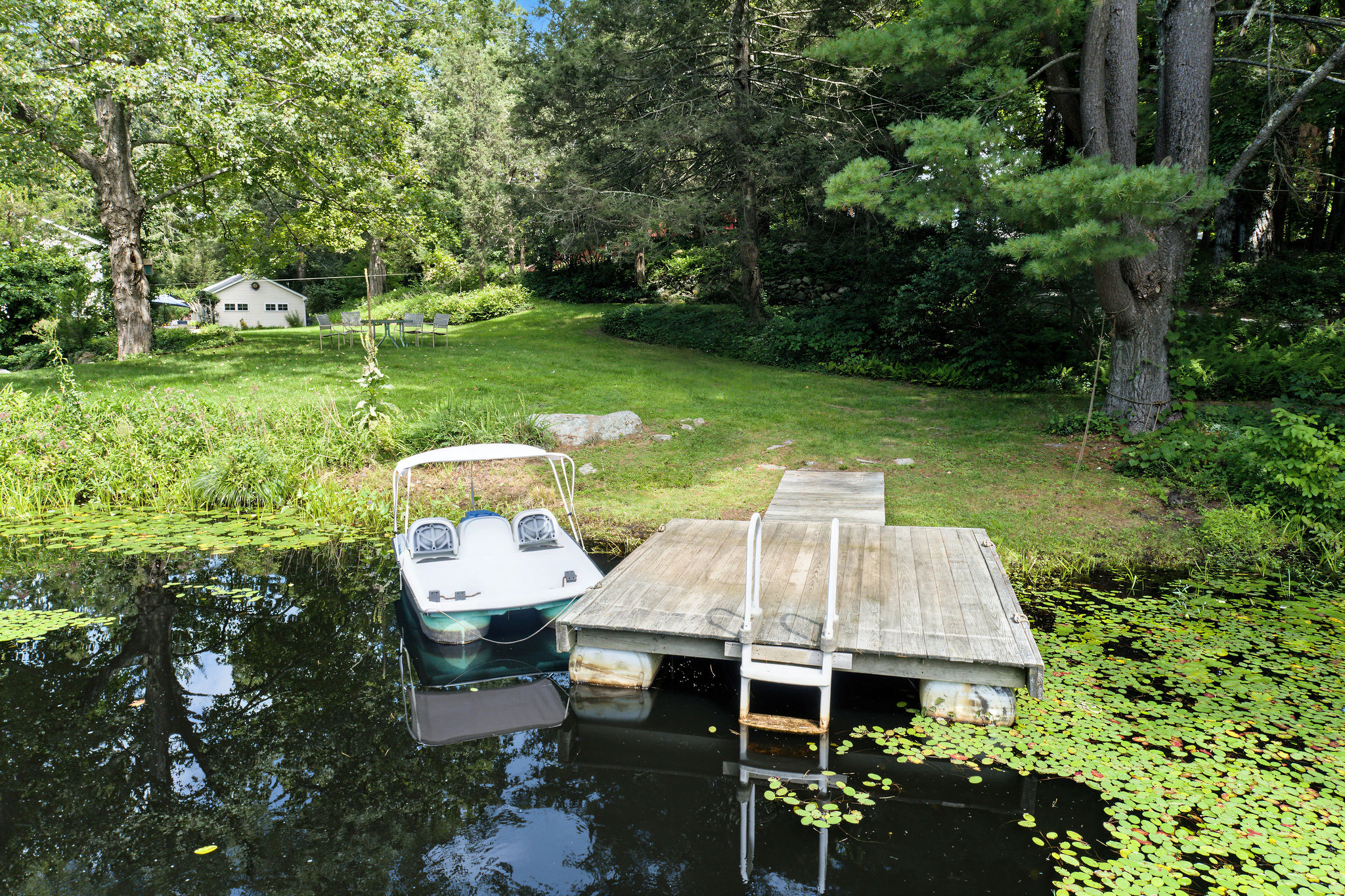  Secluded Country Oasis Nestled on 13 Acres of Privacy - 物件實景