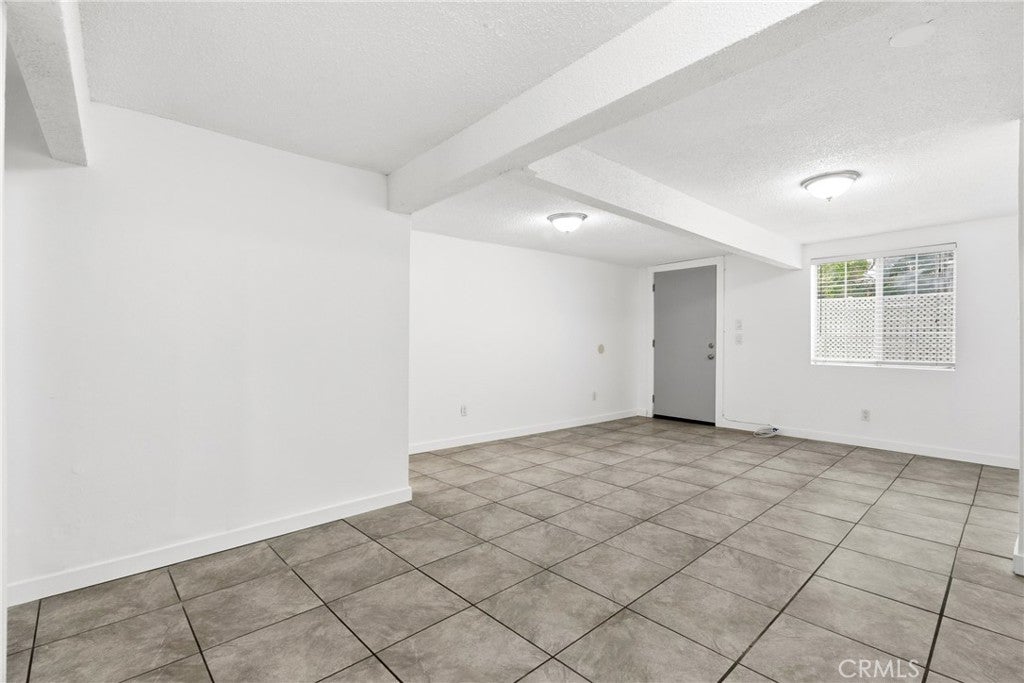 Los Angeles, California, 90063, United States, 2 Bedrooms Bedrooms, ,1 BathroomBathrooms,Residential,For Sale,1990786