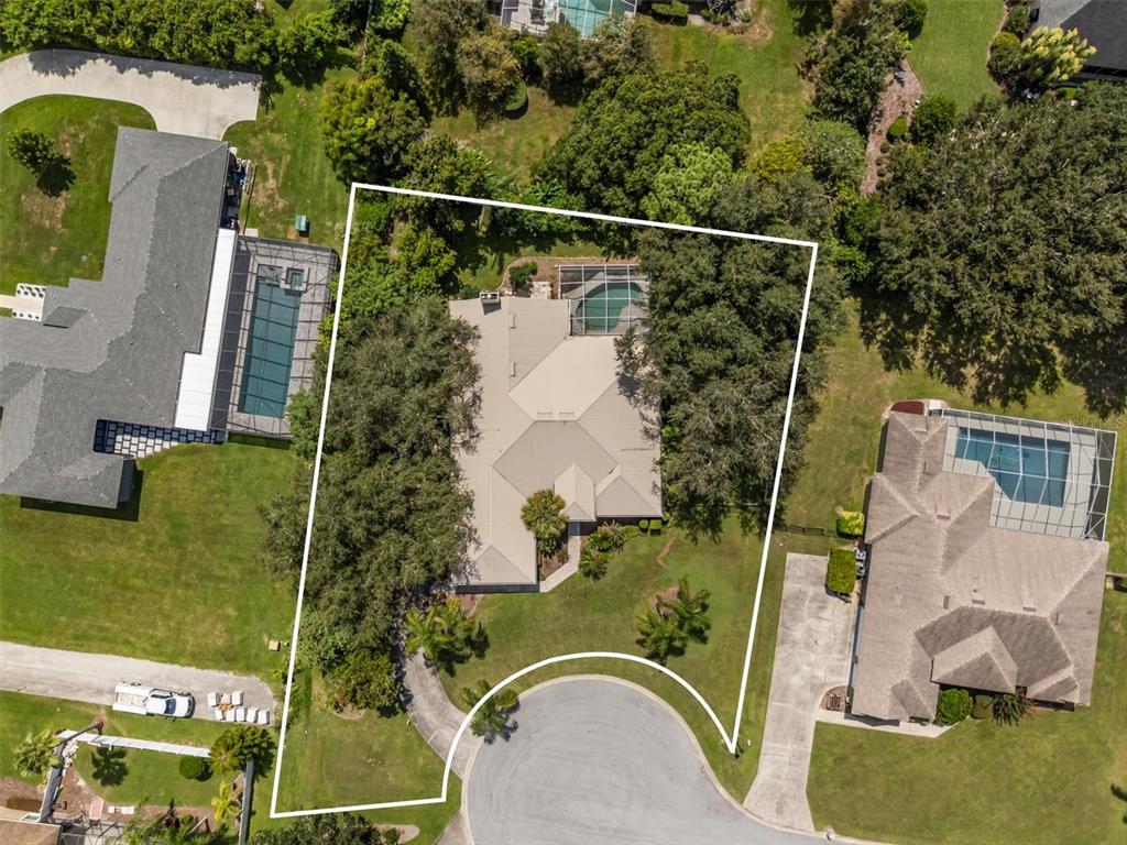 Lakeland, Florida, 33813, United States, 4 Bedrooms Bedrooms, ,4 BathroomsBathrooms,Residential,For Sale,1948005