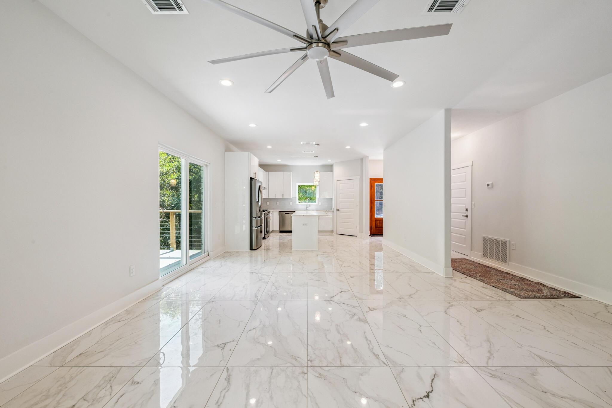 Niceville, Florida, 32578, United States, 5 Bedrooms Bedrooms, ,4 BathroomsBathrooms,Residential,For Sale,1942712