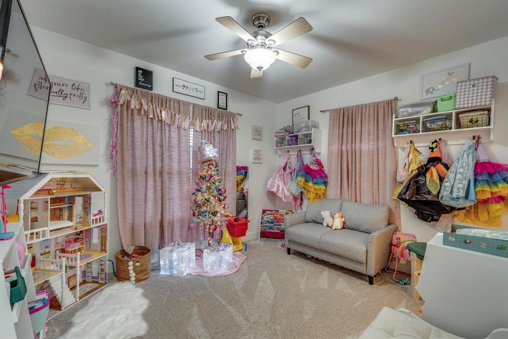 Midlothian, Texas, 76065, United States, 3 Bedrooms Bedrooms, ,3 BathroomsBathrooms,Residential,For Sale,1929128