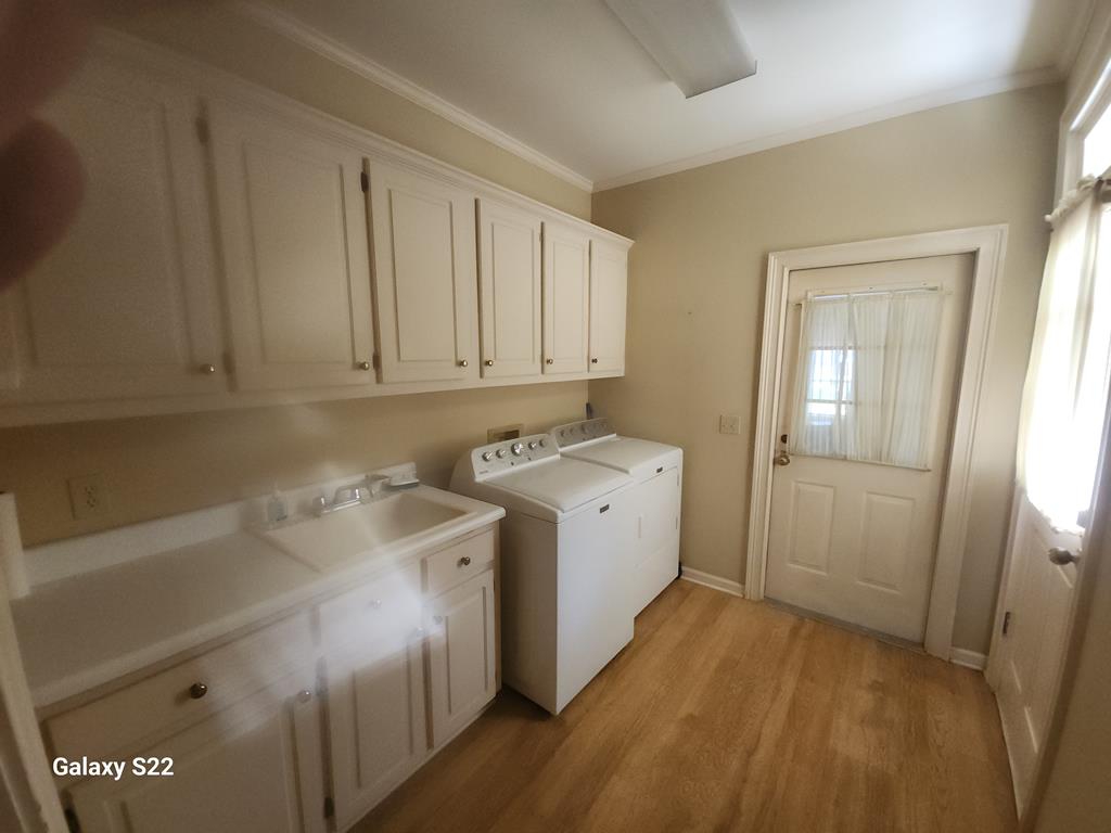 Cordele, Georgia, 31015, United States, 3 Bedrooms Bedrooms, ,3 BathroomsBathrooms,Residential,For Sale,1931643