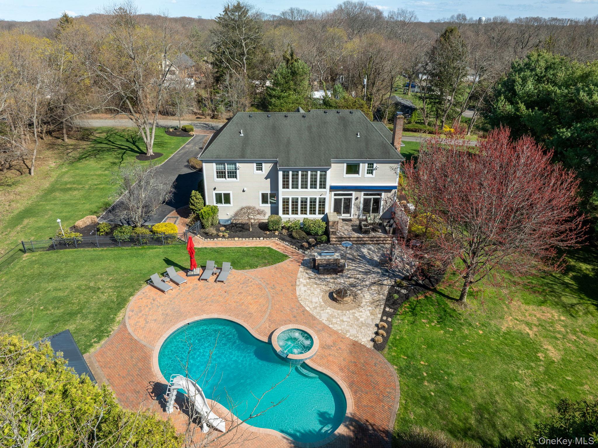  72 Norwood Road, Northport, NY, 11768 - 物件實景