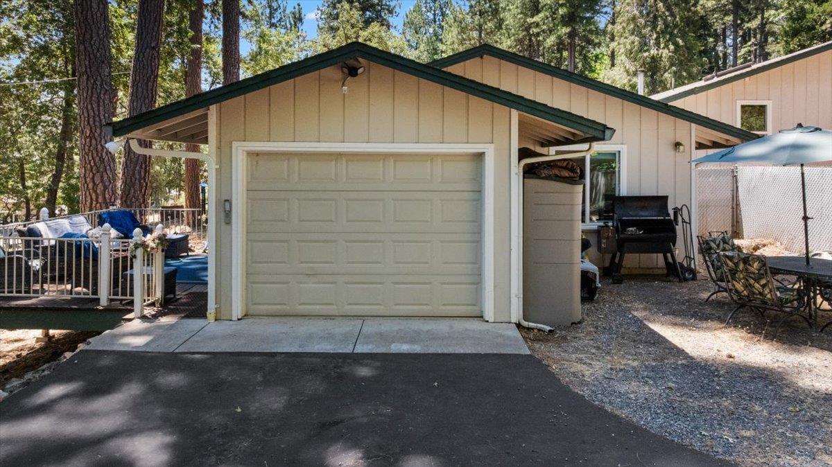 Grass Valley, California, 95949, United States, 3 Bedrooms Bedrooms, ,3 BathroomsBathrooms,Residential,For Sale,1928766