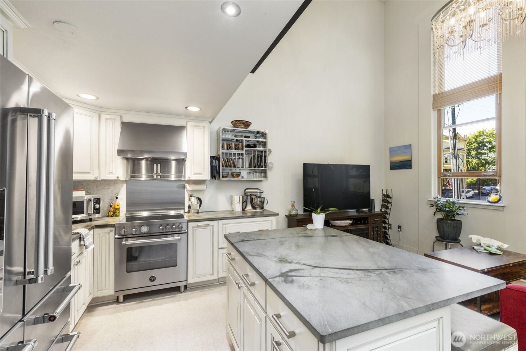 Port Townsend, Washington, 98368, United States, 1 Bedroom Bedrooms, ,1 BathroomBathrooms,Residential,For Sale,1906329