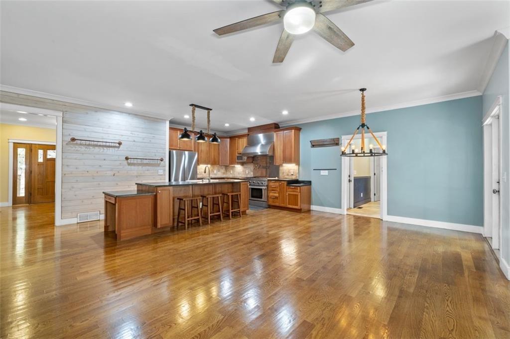 Ball Ground, Georgia, 30107, United States, 5 Bedrooms Bedrooms, ,5 BathroomsBathrooms,Residential,For Sale,1924816