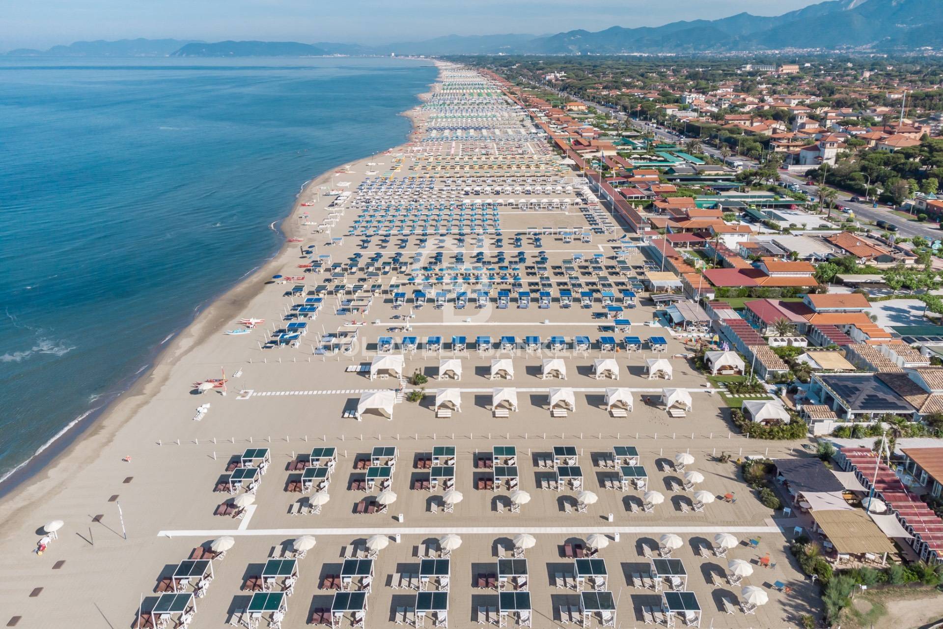 Forte dei Marmi, Lucca, 55042, IT, 2 Bedrooms Bedrooms, ,1 BathroomBathrooms,Residential,For Sale,1785280