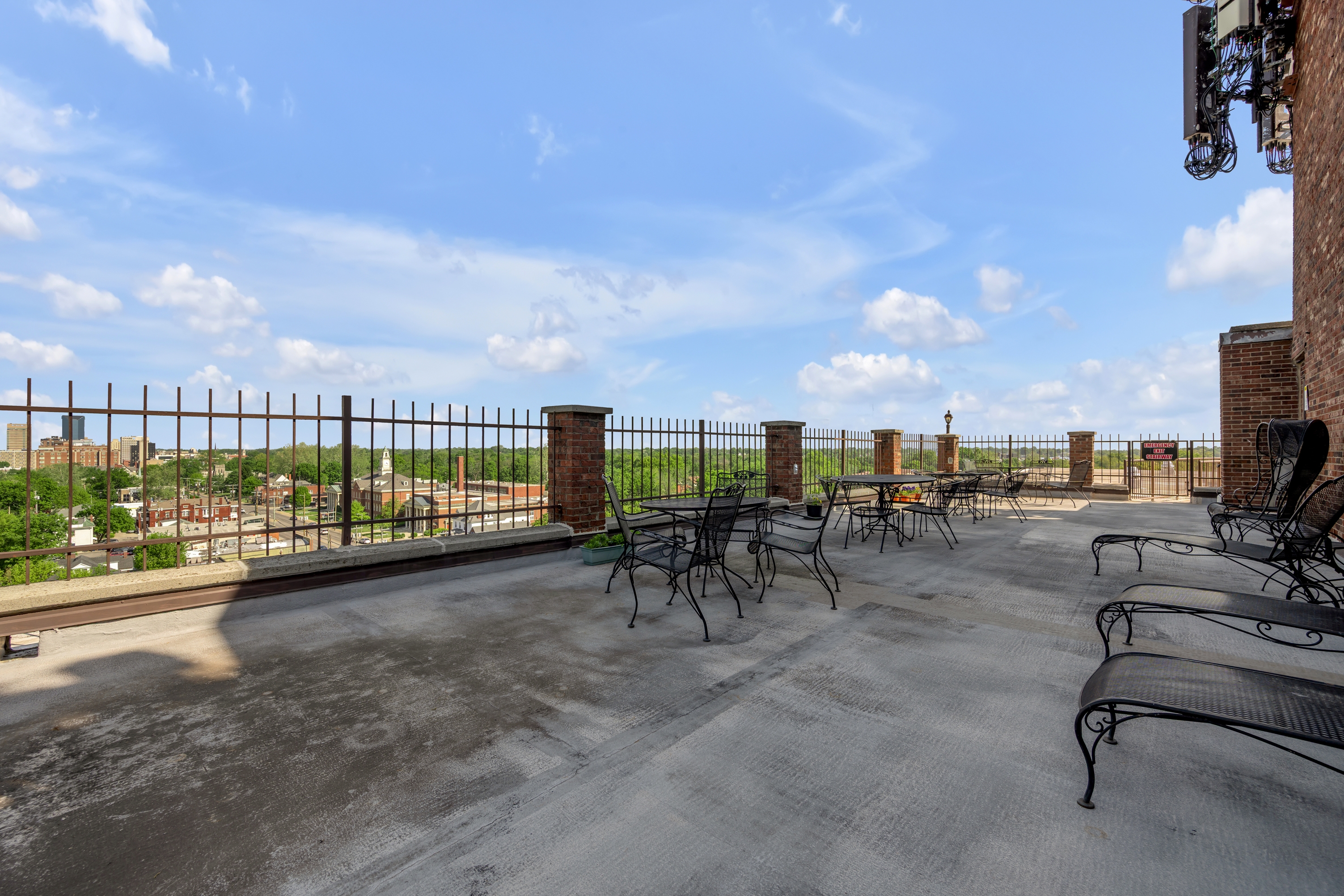  101 S Hanover Avenue 7B - 物件實景