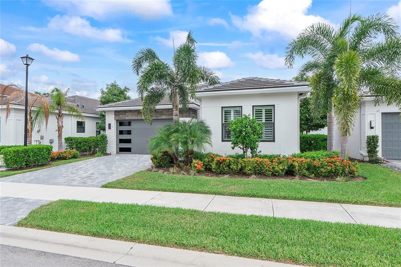 Lake Worth, Florida, 33463, United States, 3 Bedrooms Bedrooms, ,2 BathroomsBathrooms,Residential,For Sale,1925121