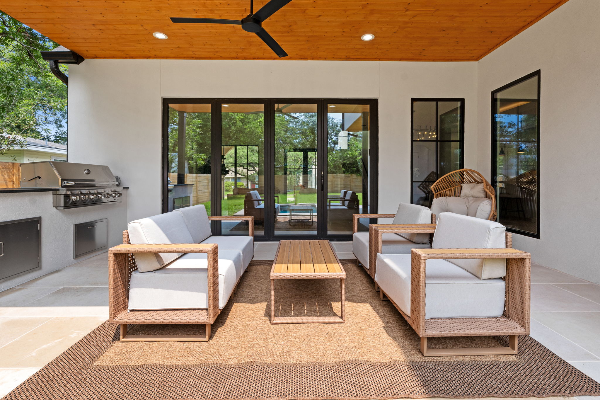  Contemporary Design with Timeless Architecture in South Austin - 物件實景