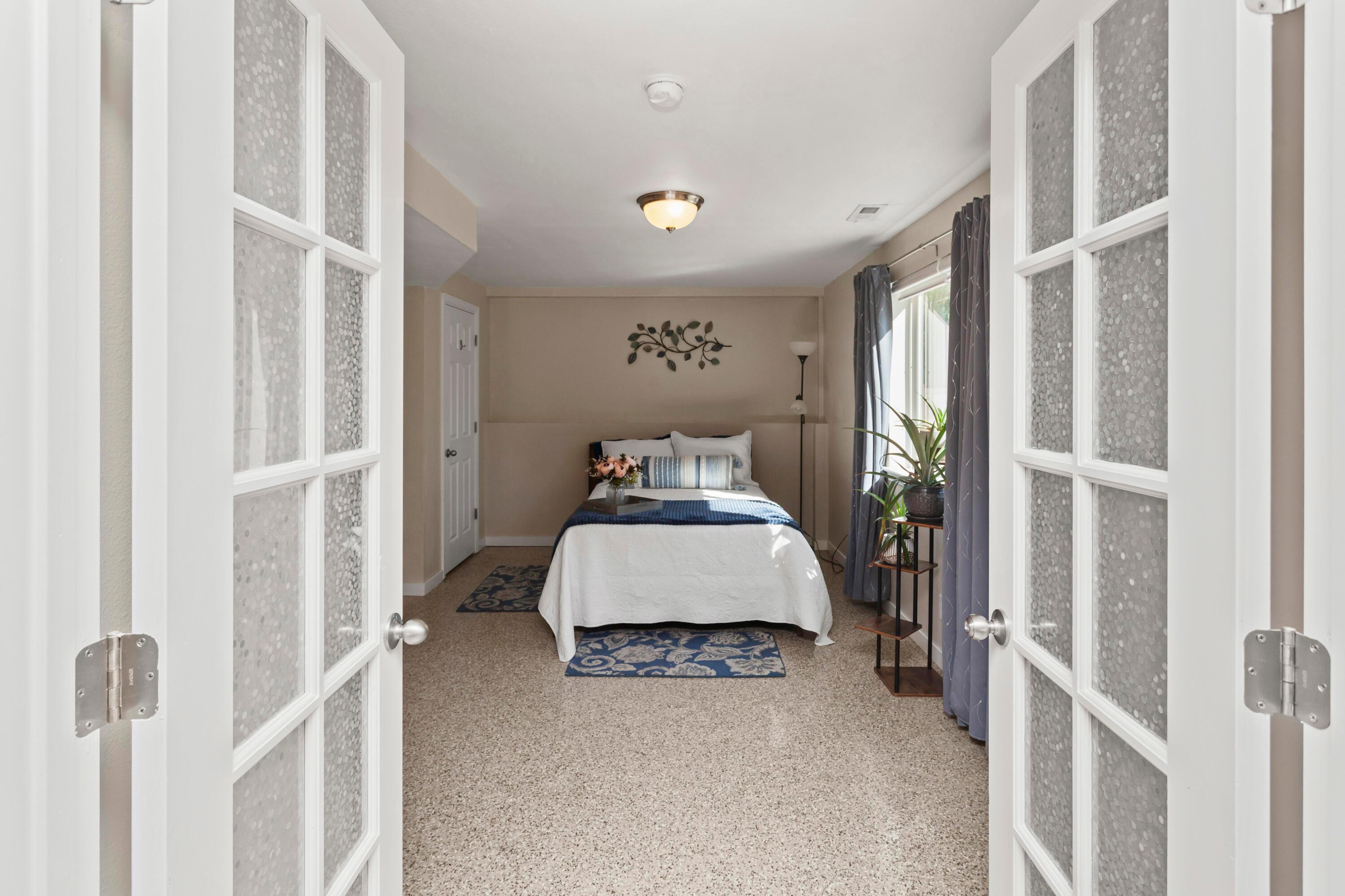 Ankeny, Iowa, 50021, United States, 5 Bedrooms Bedrooms, ,4 BathroomsBathrooms,Residential,For Sale,1980826