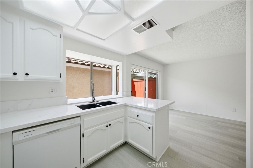 Diamond Bar, California, 91765, United States, 3 Bedrooms Bedrooms, ,3 BathroomsBathrooms,Residential,For Sale,2037944