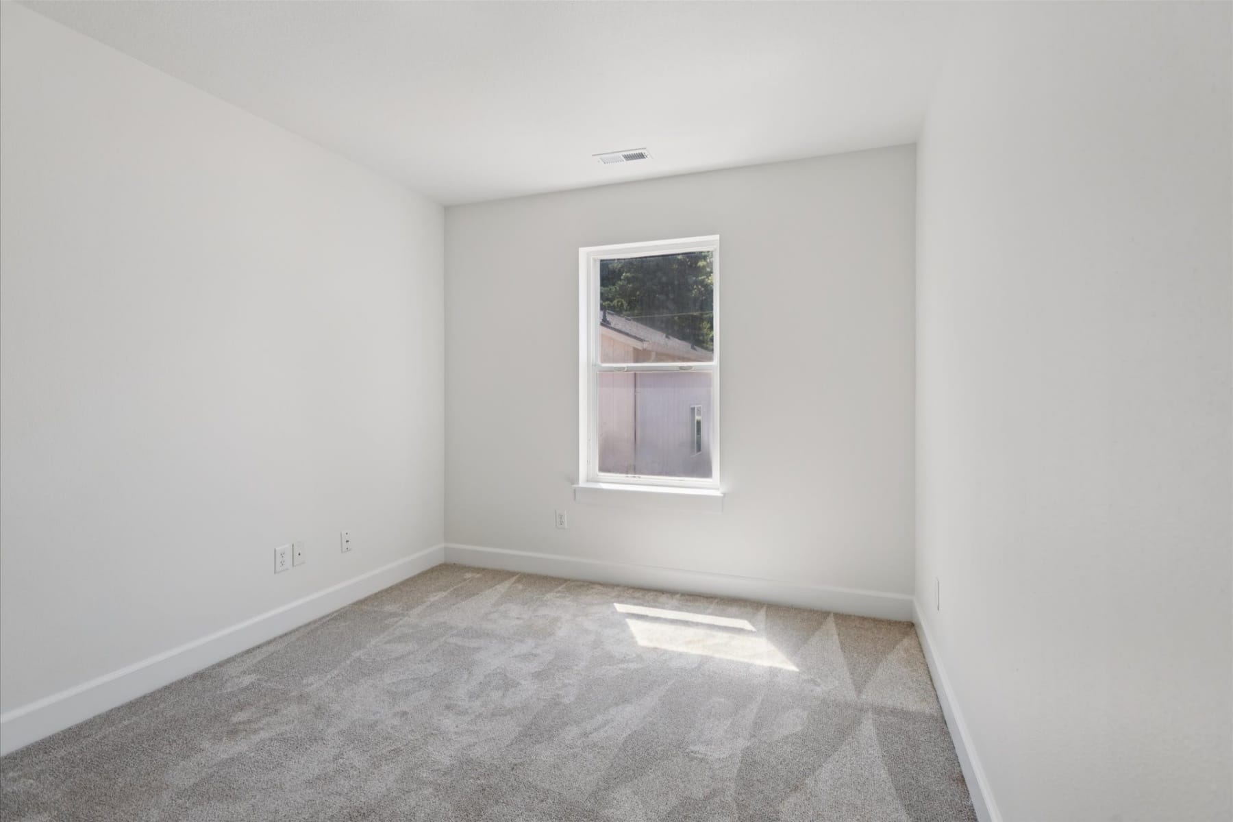  2605 SE 105TH AVE Portland, OR 97266 - 物件實景