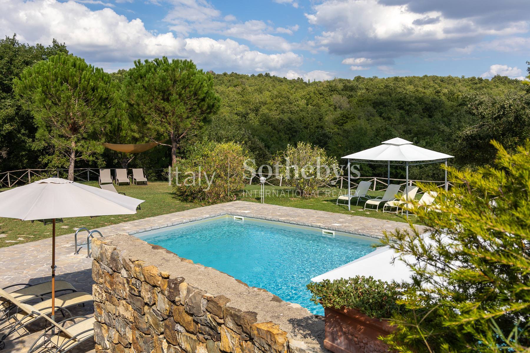  Leopoldina Villa and Hamlet with 9 Residential Units in Tuscany - 物件實景