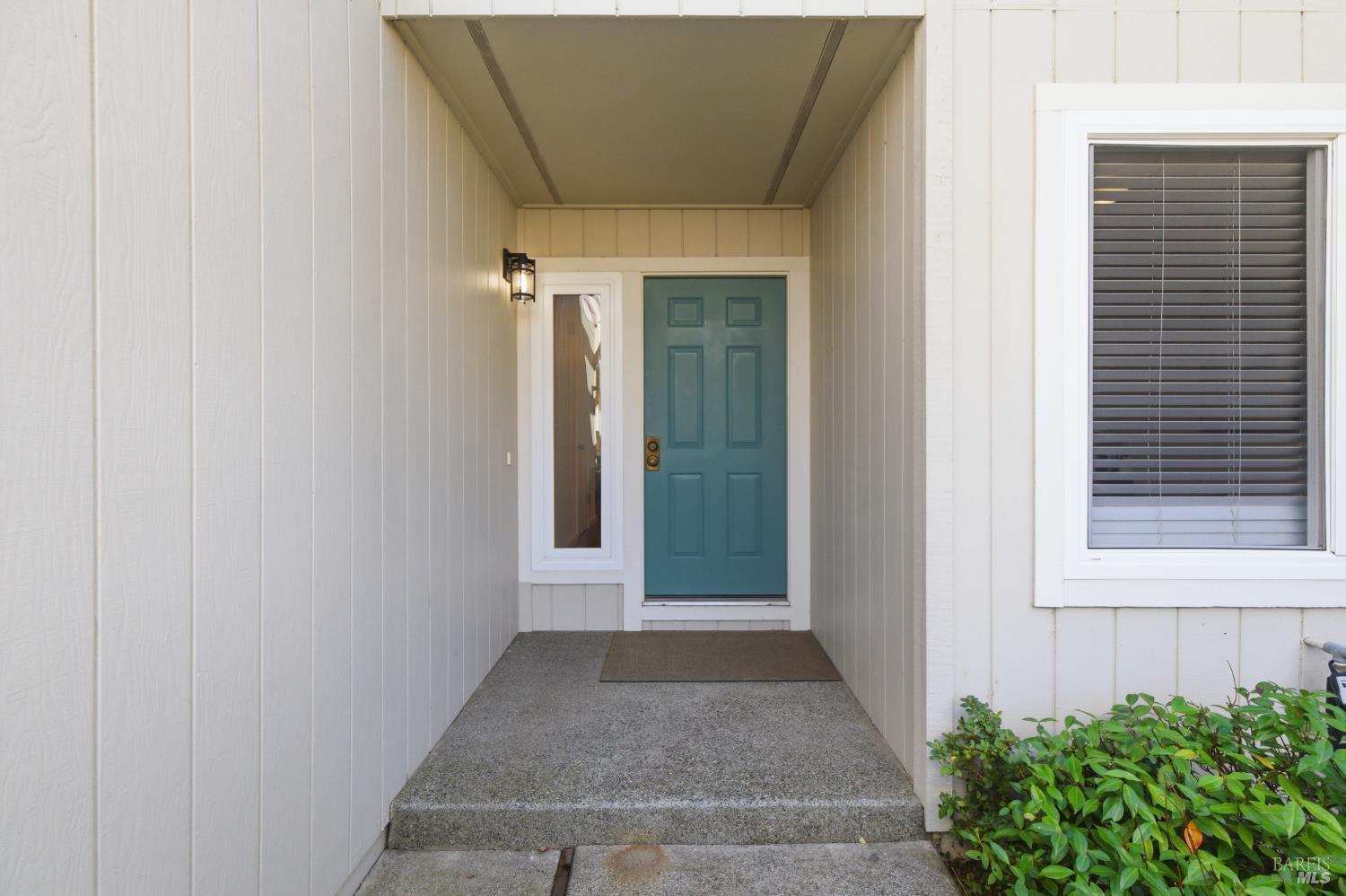 Sonoma, California, 95476, United States, 2 Bedrooms Bedrooms, ,2 BathroomsBathrooms,Residential,For Sale,2001950